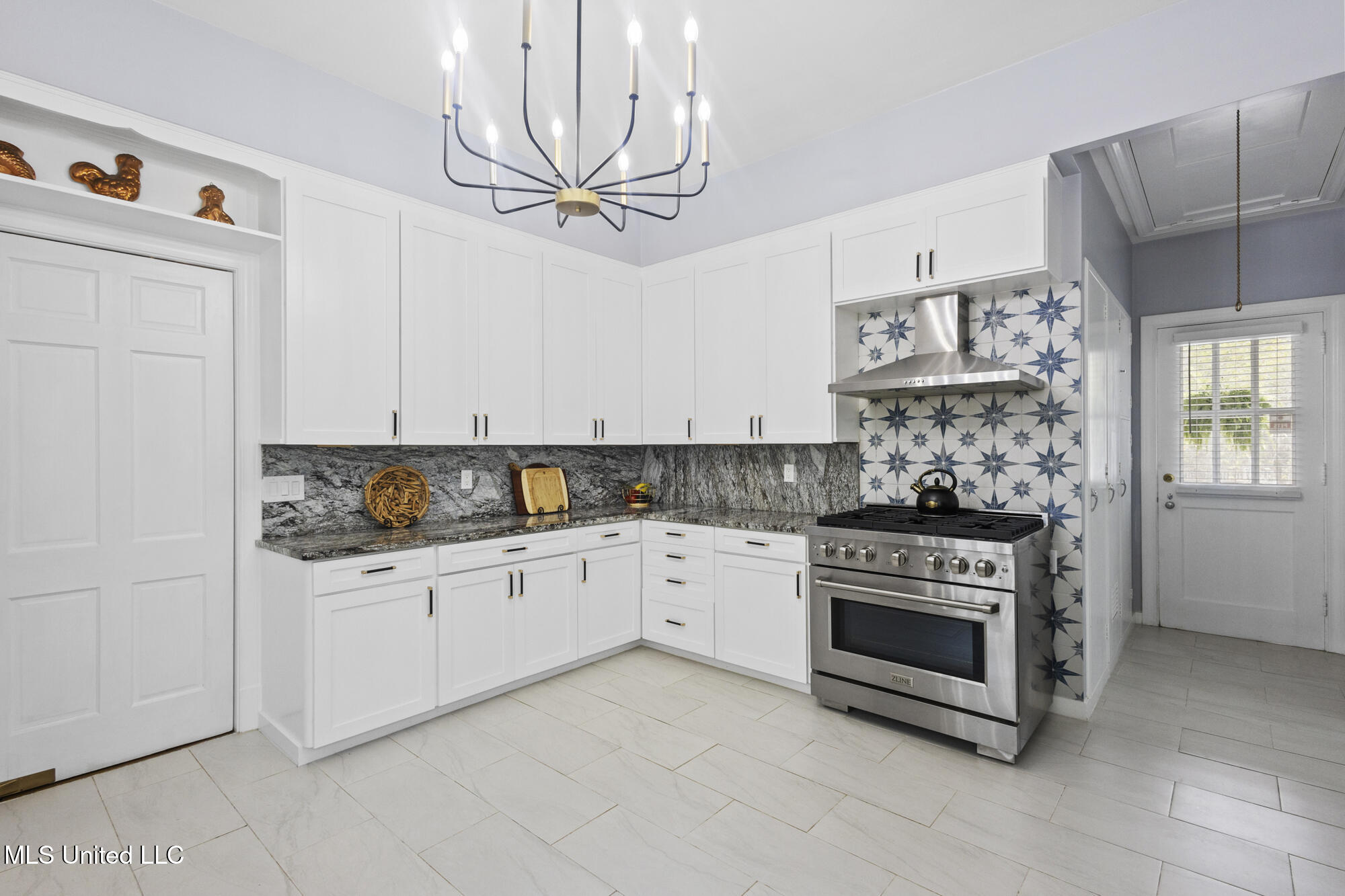 330 S S. Extrension Street Property Photo 79