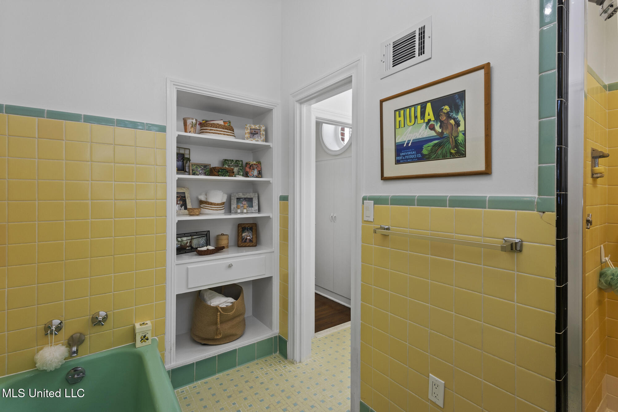 330 S S. Extrension Street Property Photo 87