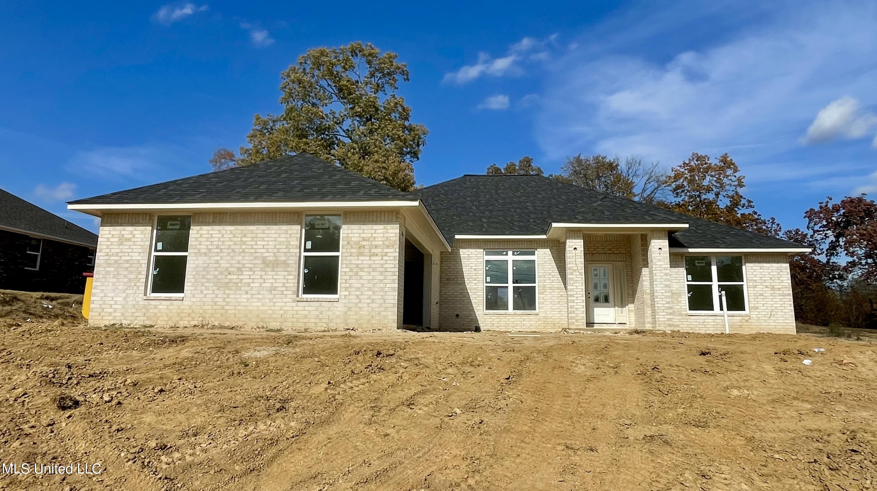 112 Farley Road Property Photo 1