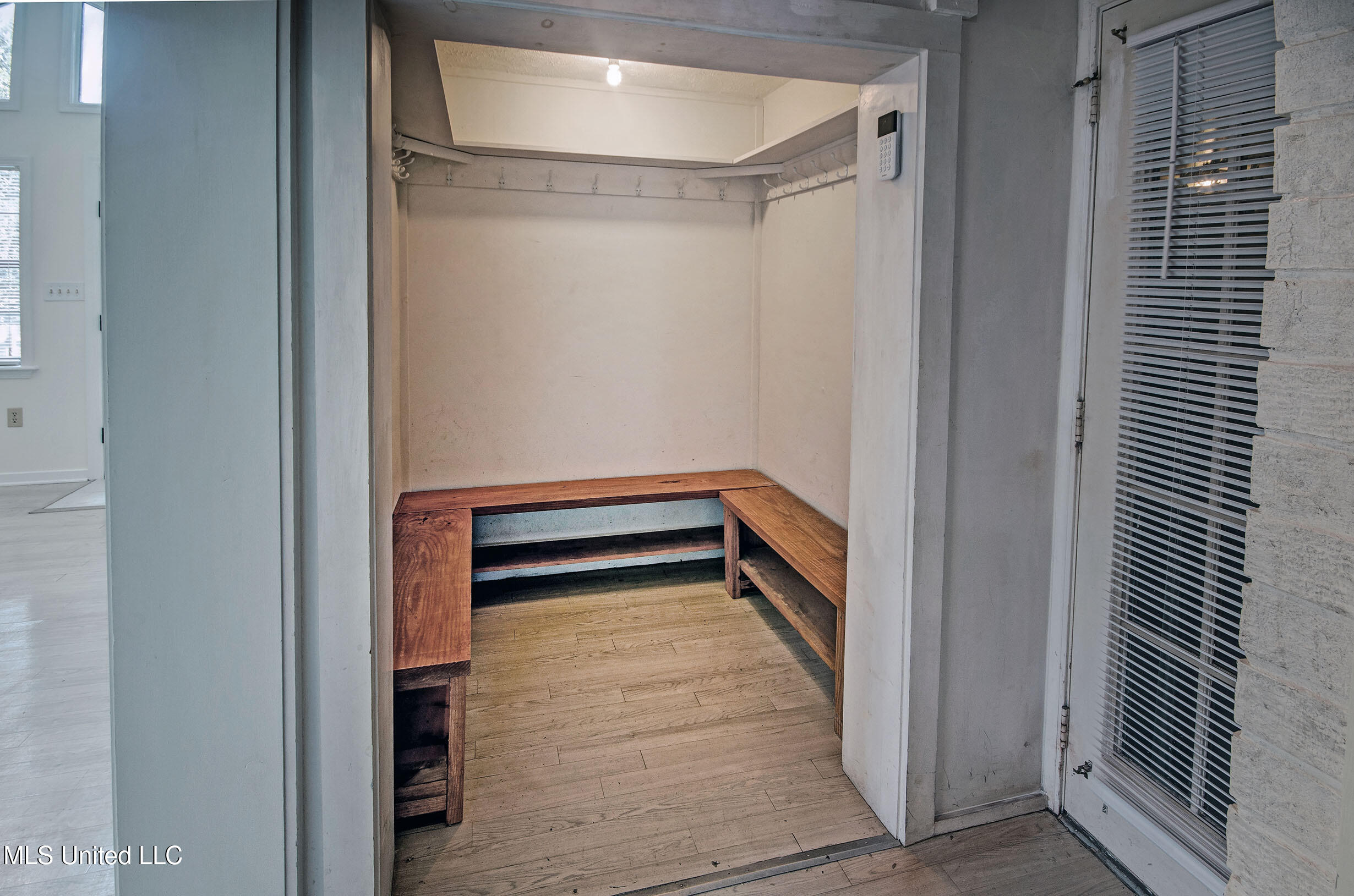 14 Peachtree Lane Property Photo 26