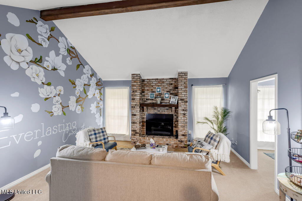 2315 Farrell Circle Property Photo 4