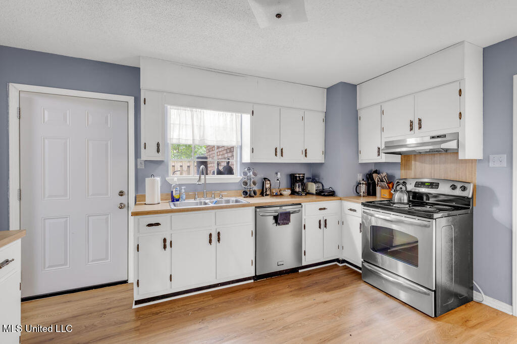 2315 Farrell Circle Property Photo 10