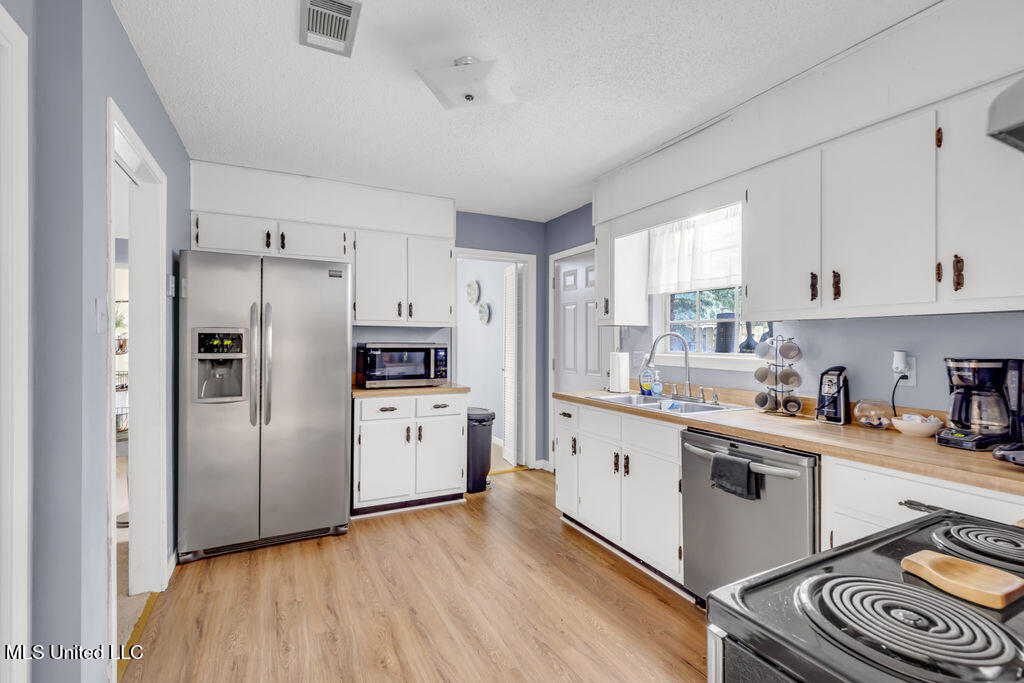 2315 Farrell Circle Property Photo 13