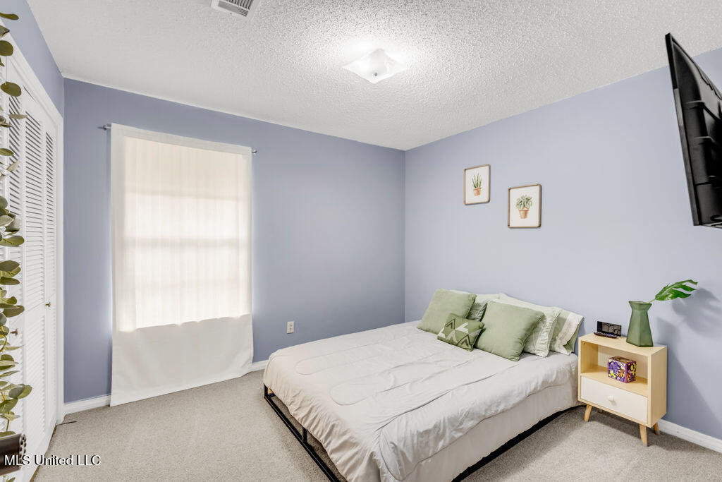 2315 Farrell Circle Property Photo 17