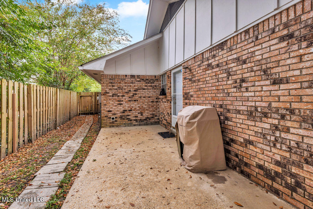 2315 Farrell Circle Property Photo 23