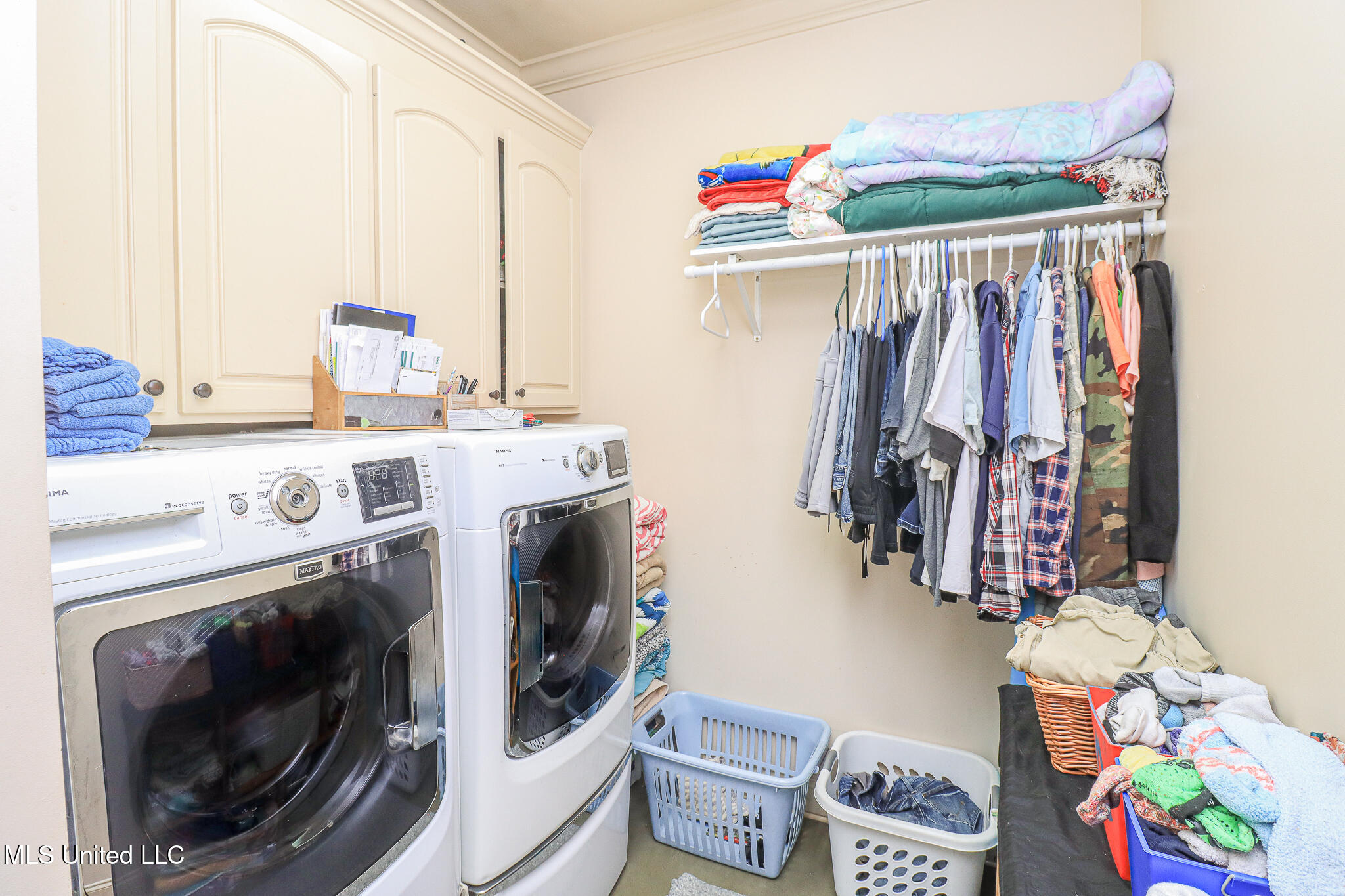 209 Crown Pointe Circle Property Photo 15