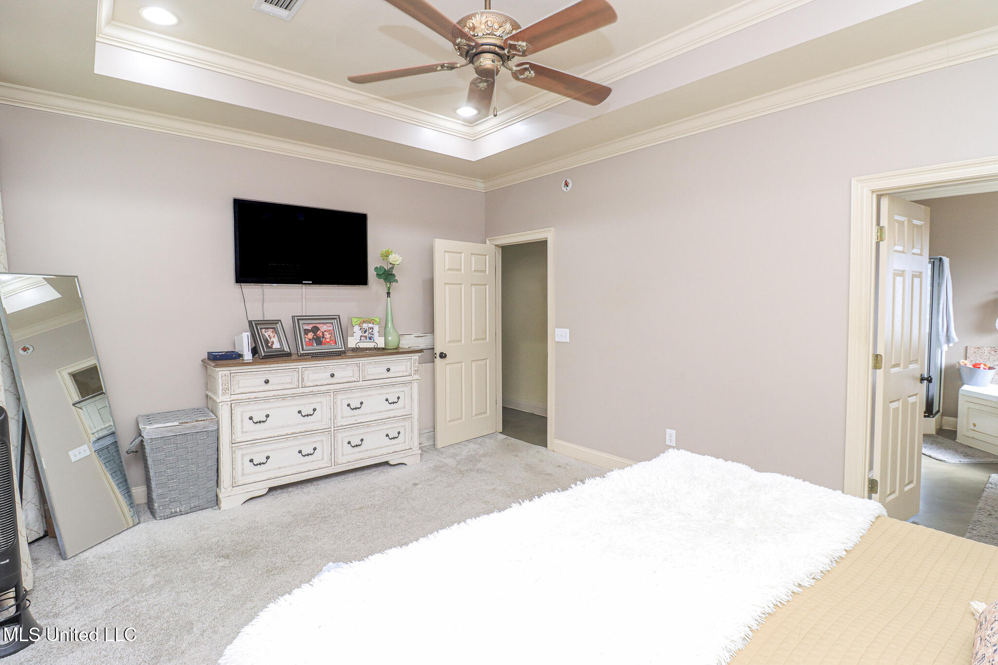 209 Crown Pointe Circle Property Photo 19