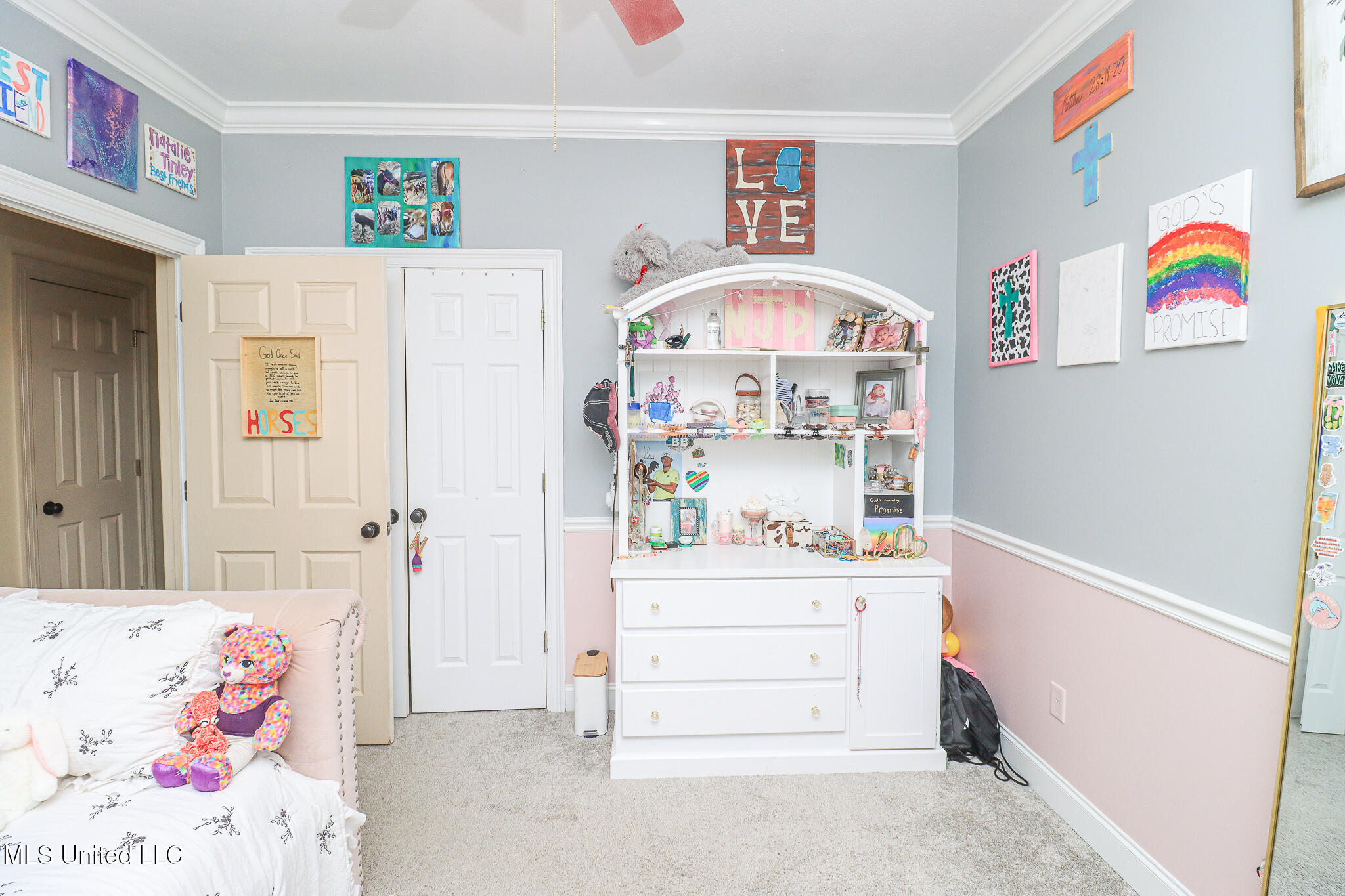 209 Crown Pointe Circle Property Photo 28