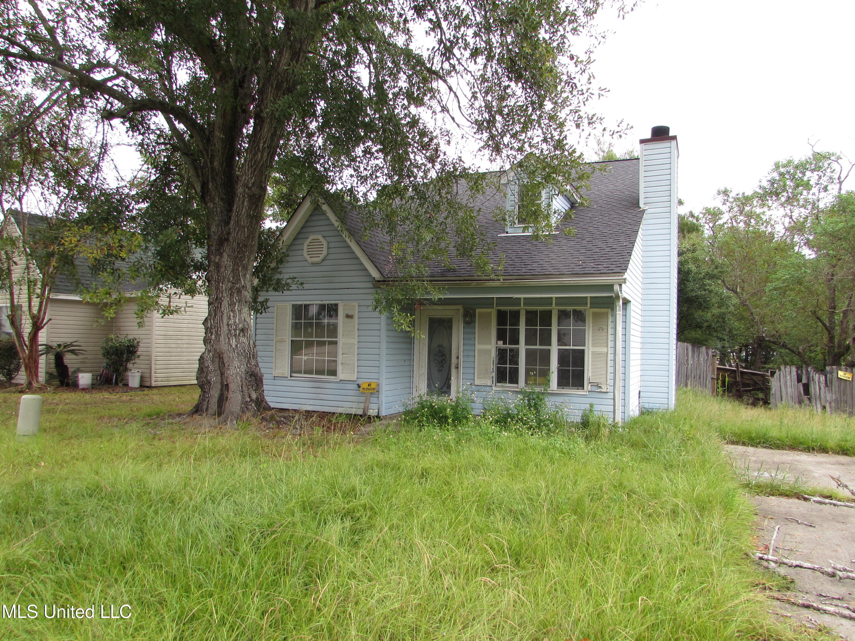 13412 Windridge Drive Property Photo 1