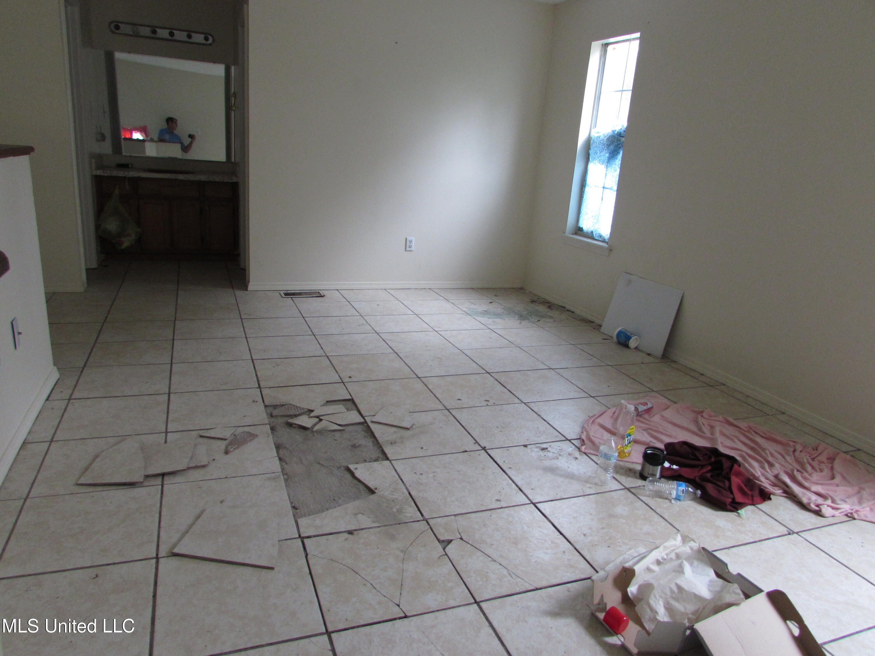 13412 Windridge Drive Property Photo 17