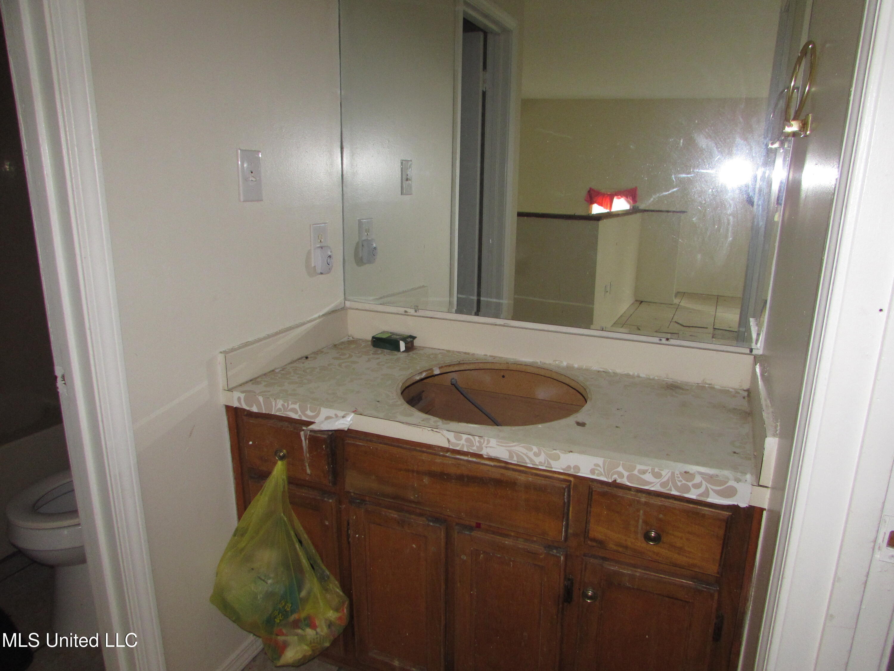 13412 Windridge Drive Property Photo 19