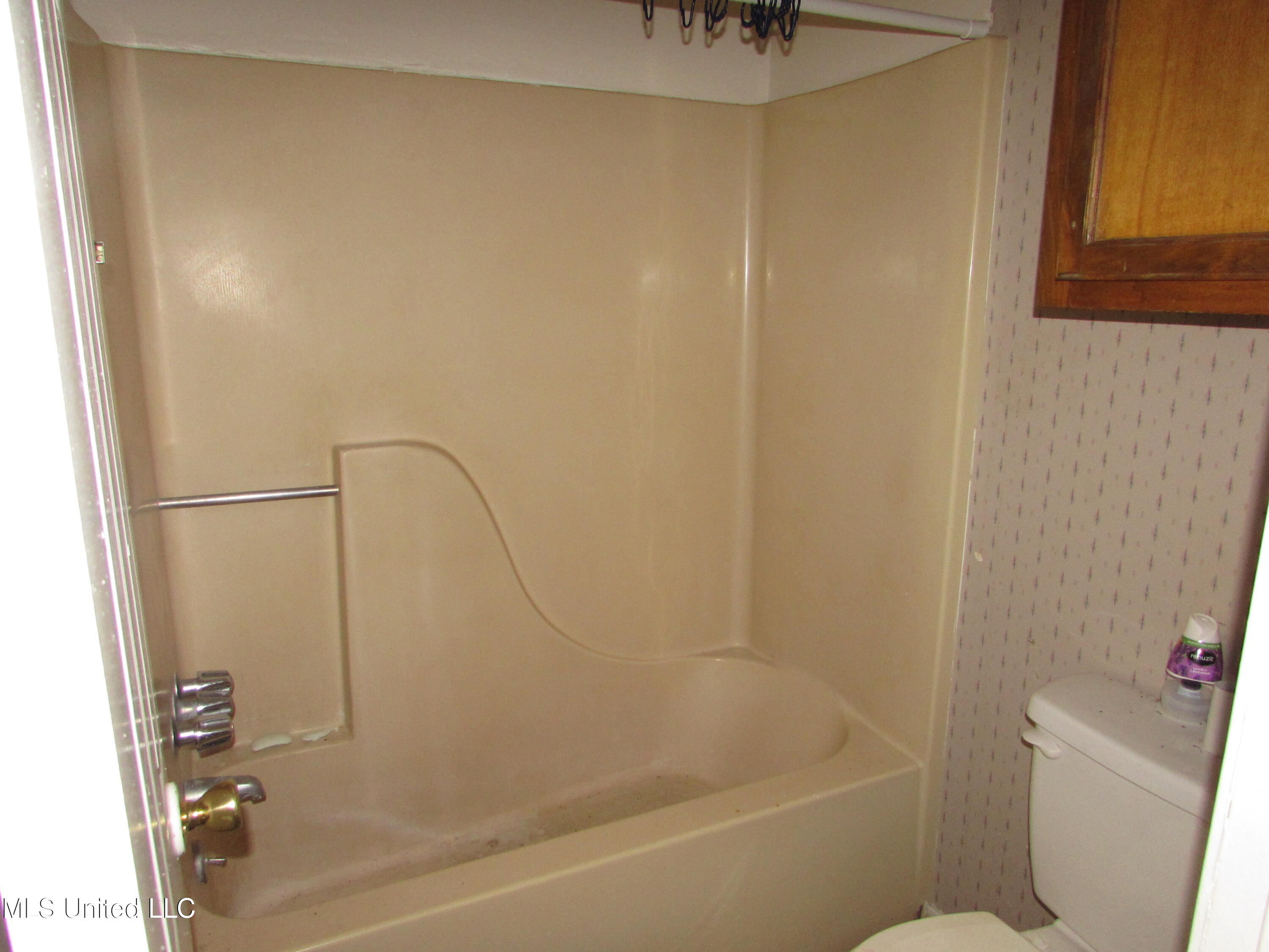13412 Windridge Drive Property Photo 20