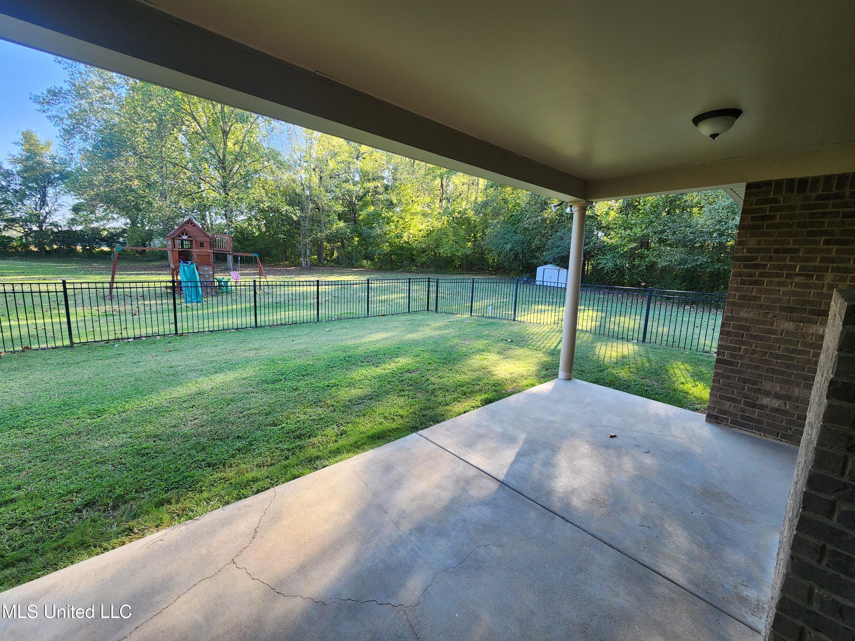 8107 Steven Henry Road Property Photo 10