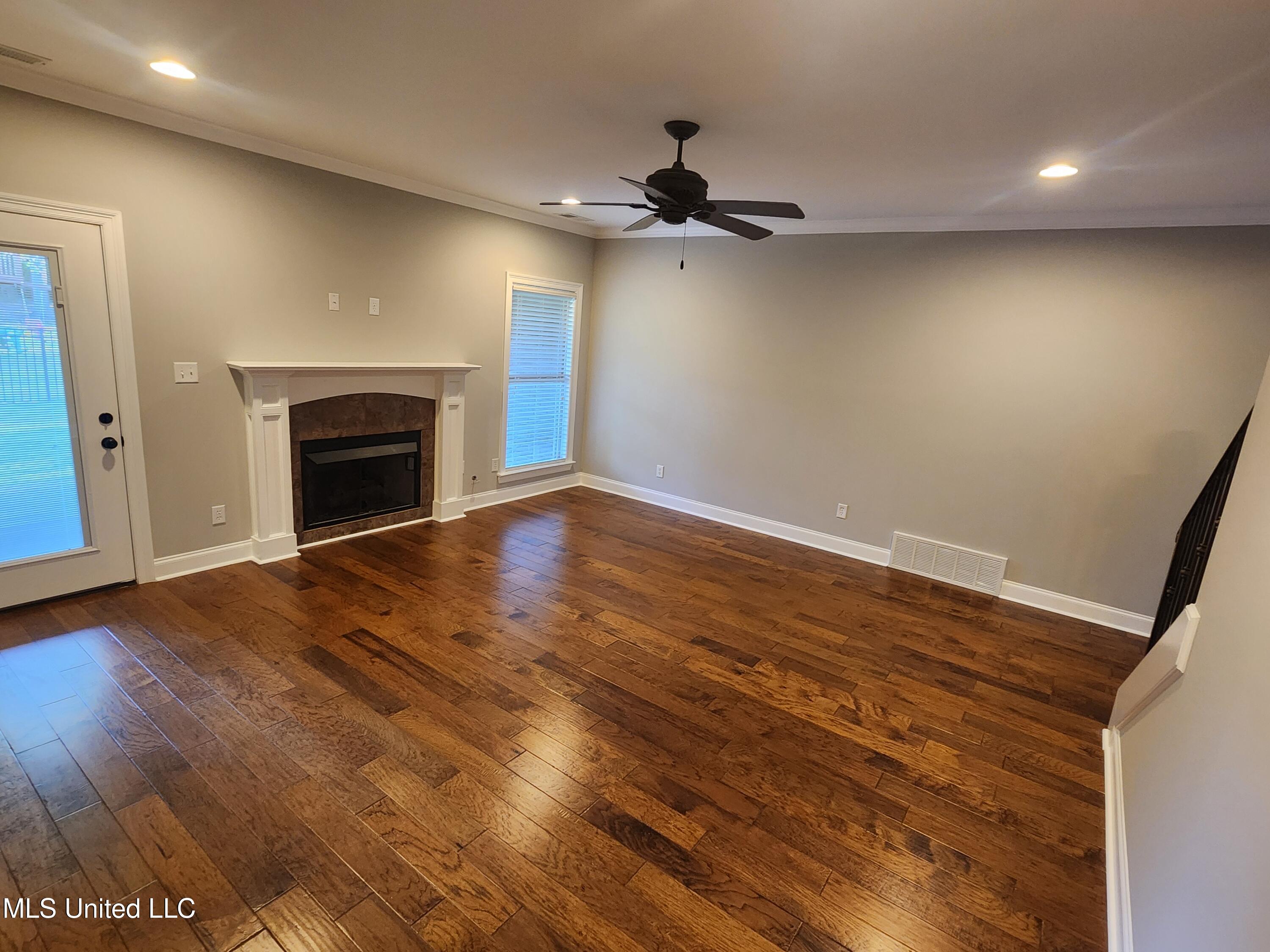 8107 Steven Henry Road Property Photo 11