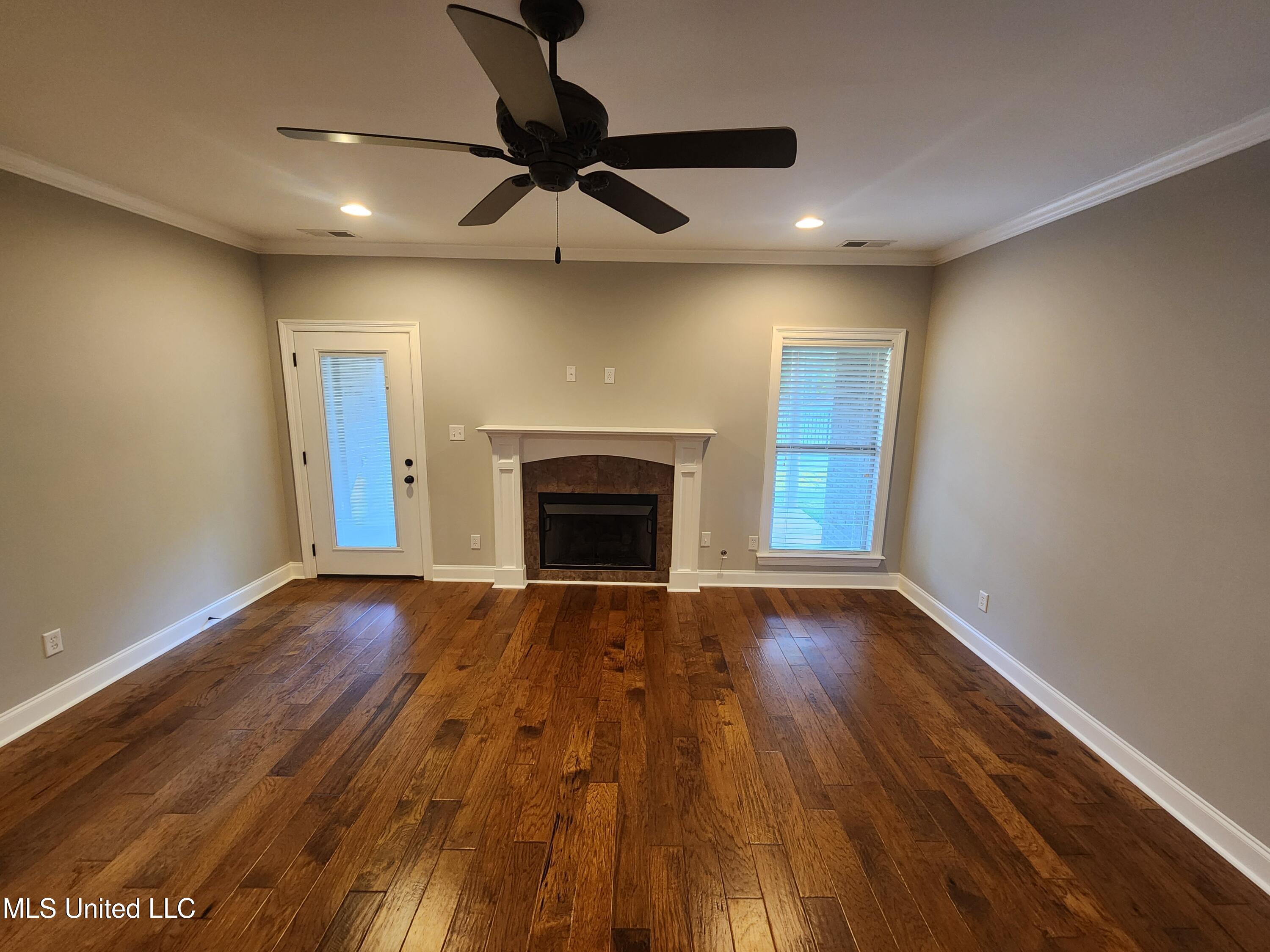 8107 Steven Henry Road Property Photo 13