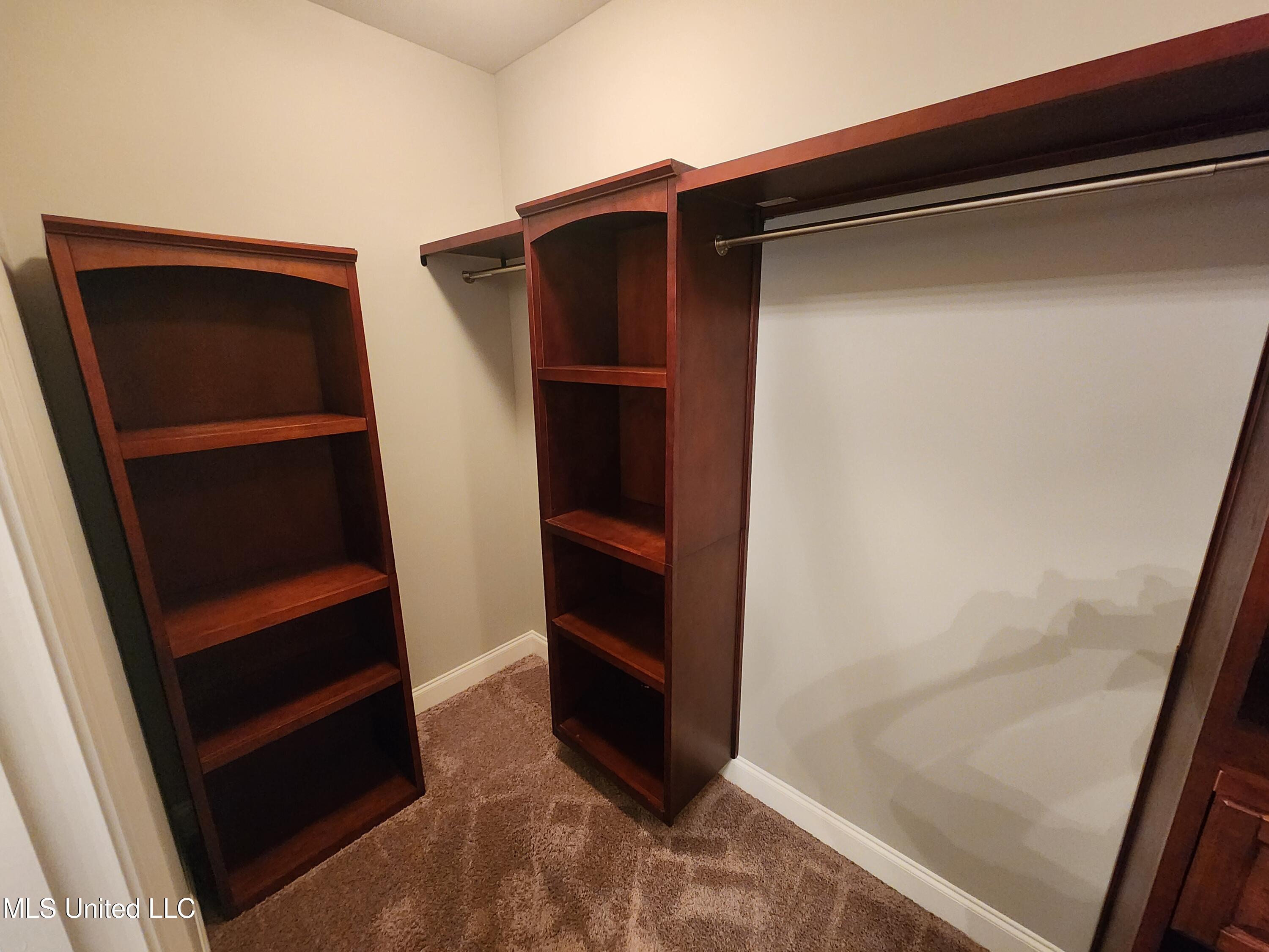 8107 Steven Henry Road Property Photo 24