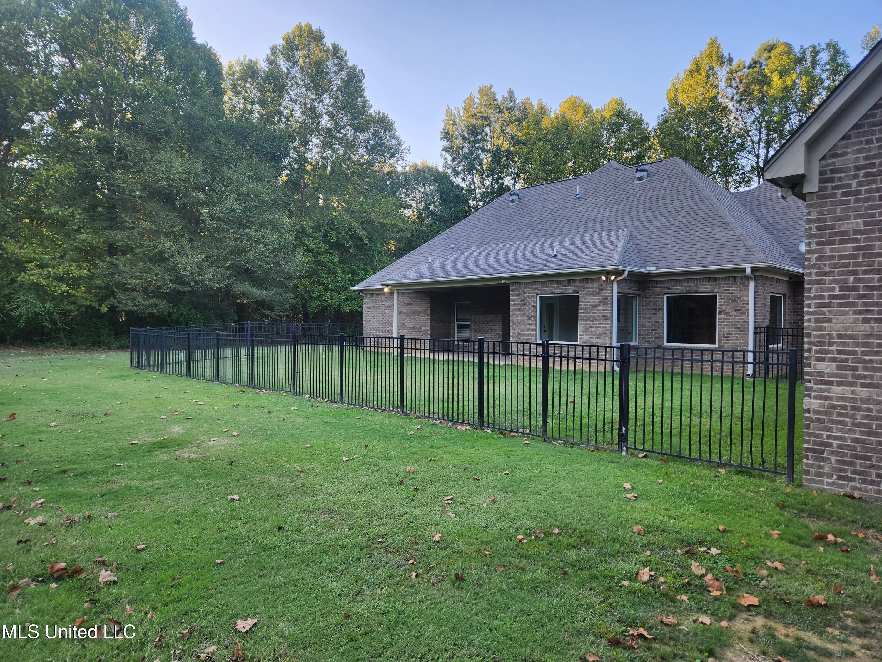 8107 Steven Henry Road Property Photo 38