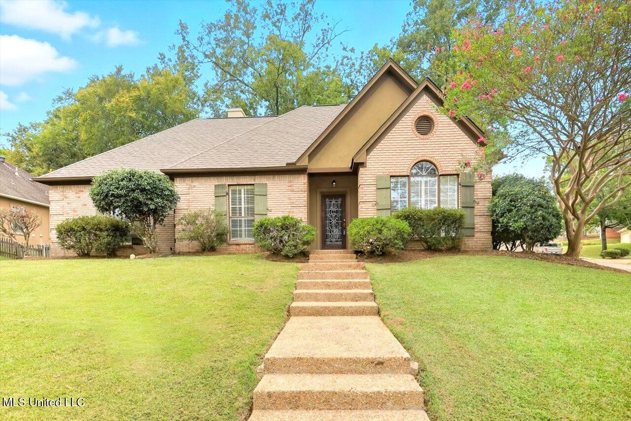 20 Moss Woods Cove Property Photo 1