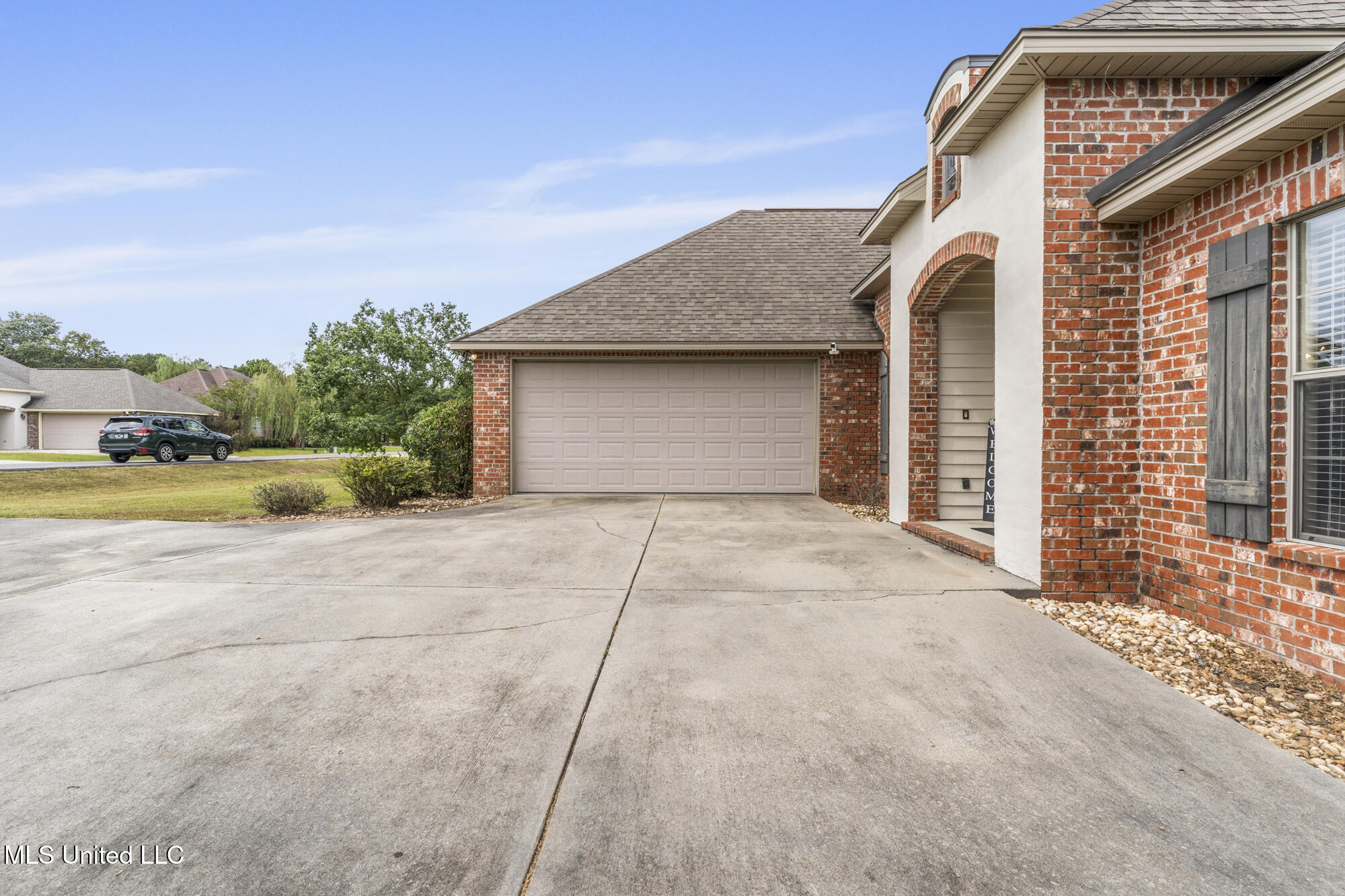 152 Sunline Drive Property Photo 5