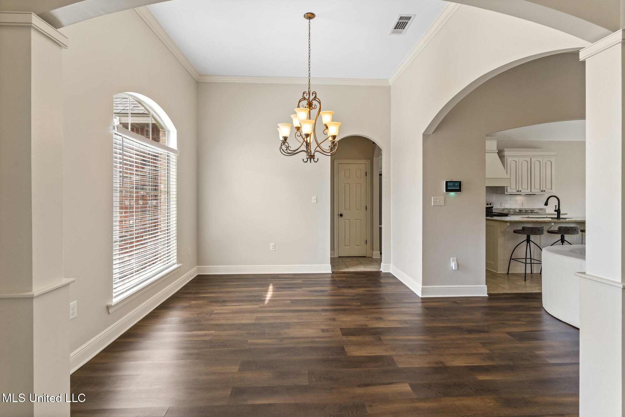 152 Sunline Drive Property Photo 9