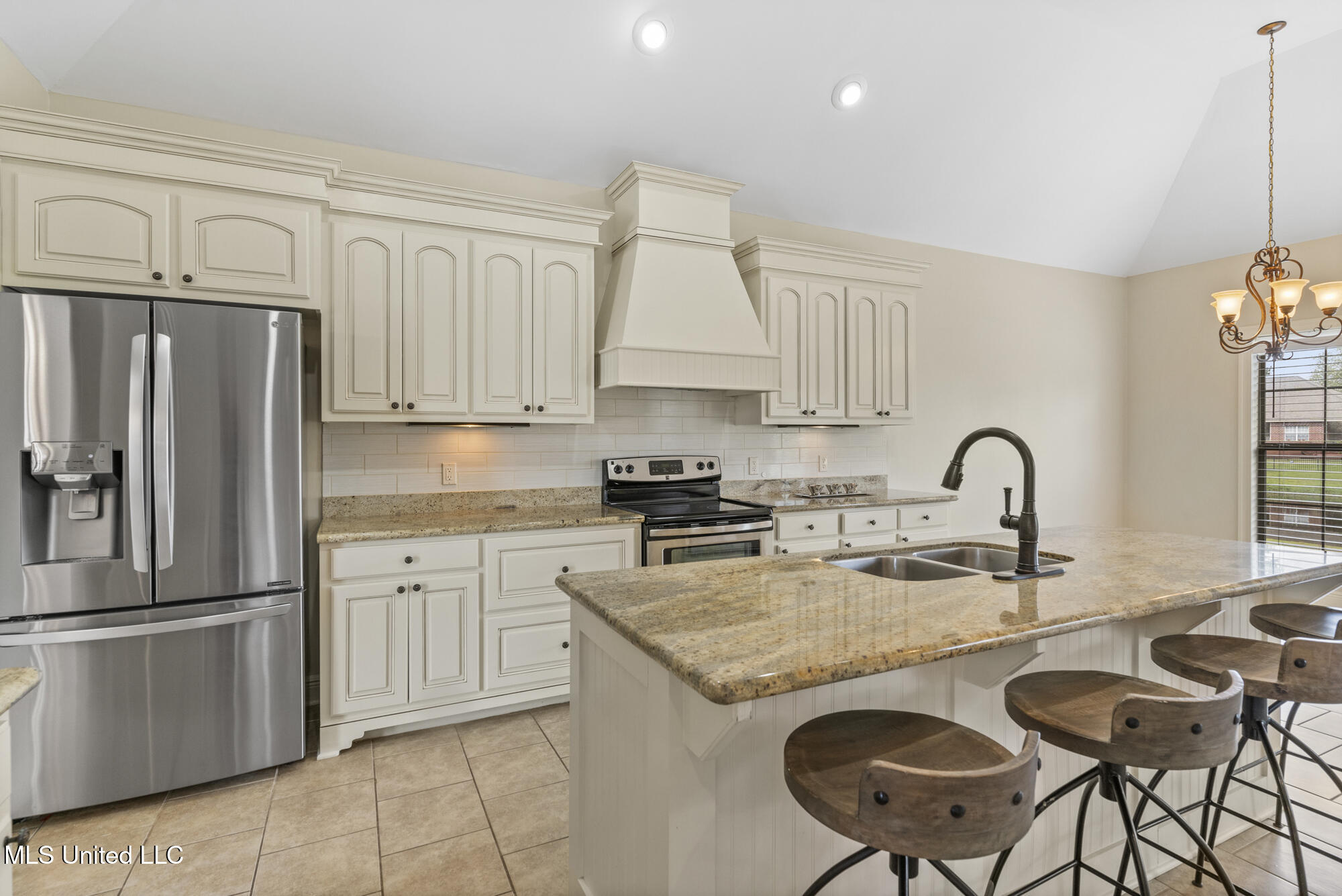 152 Sunline Drive Property Photo 15