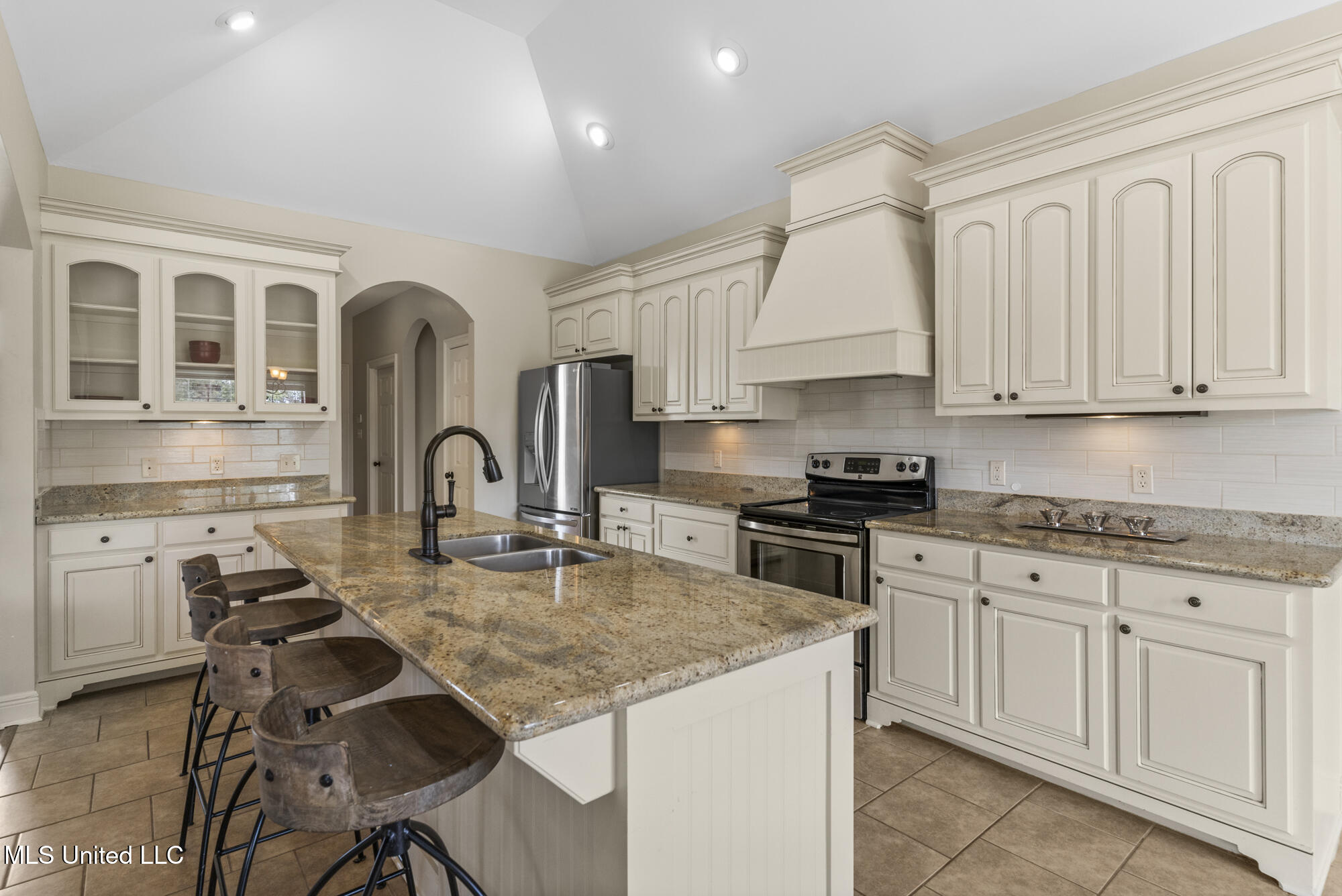 152 Sunline Drive Property Photo 16