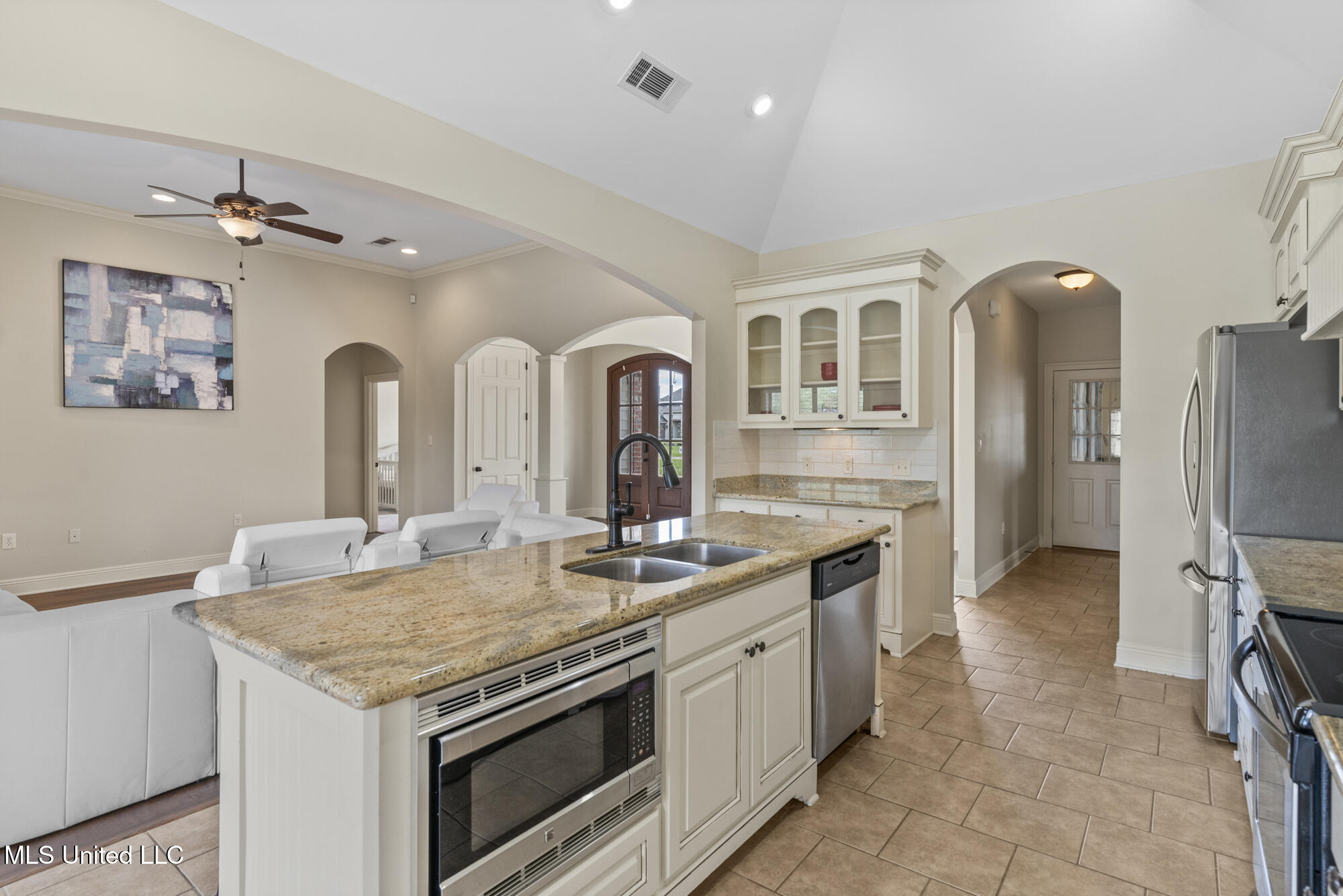 152 Sunline Drive Property Photo 17