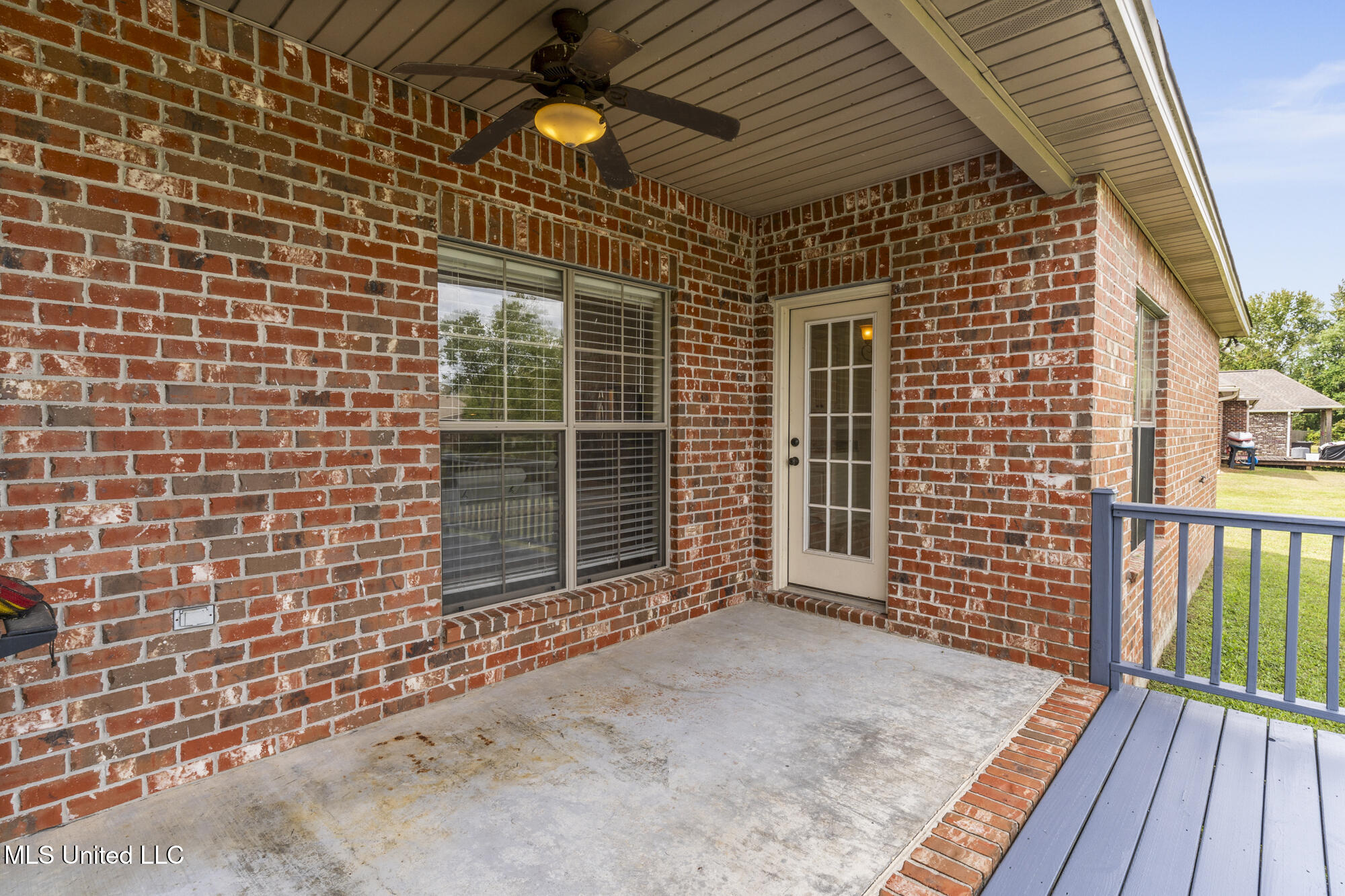 152 Sunline Drive Property Photo 37