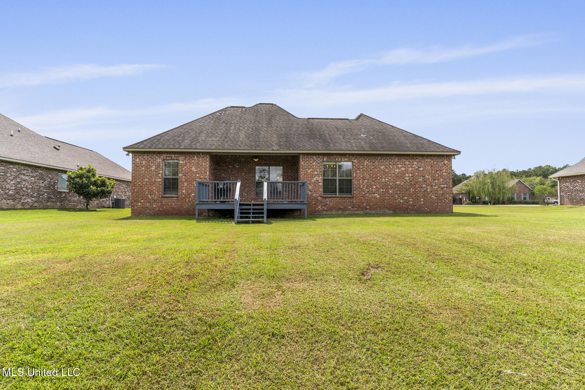 152 Sunline Drive Property Photo 40