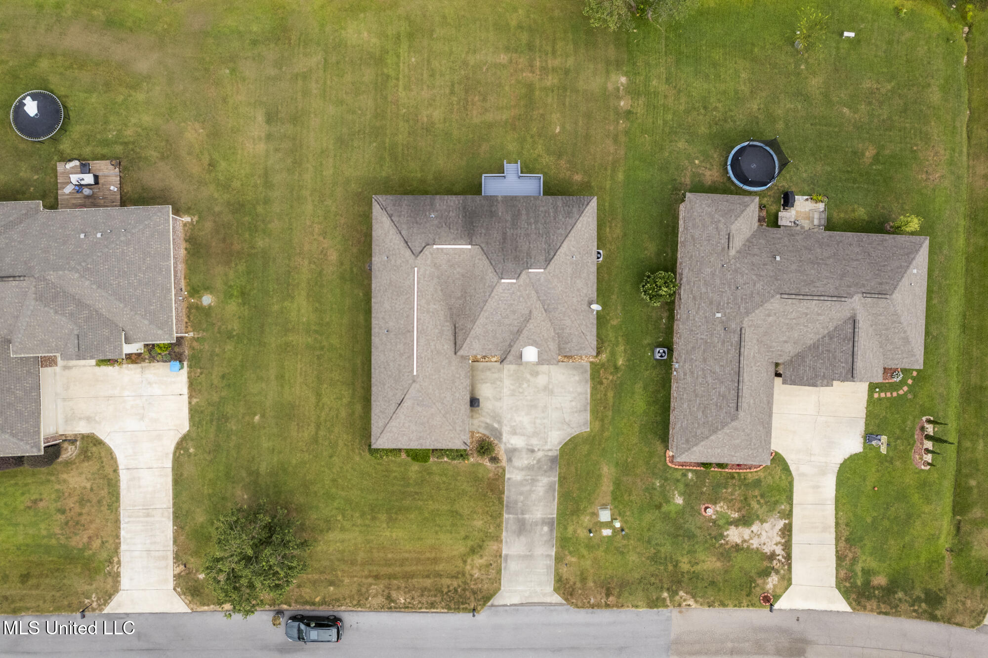 152 Sunline Drive Property Photo 45