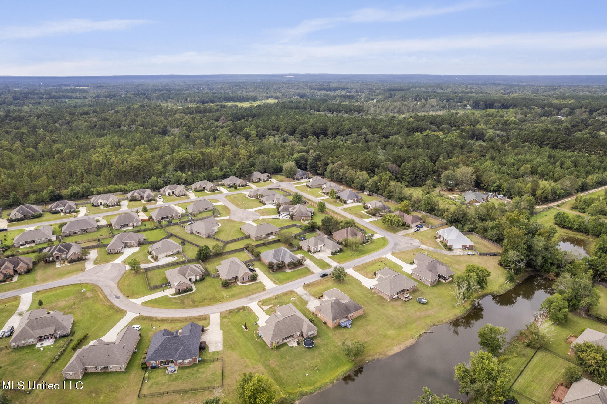 152 Sunline Drive Property Photo 50