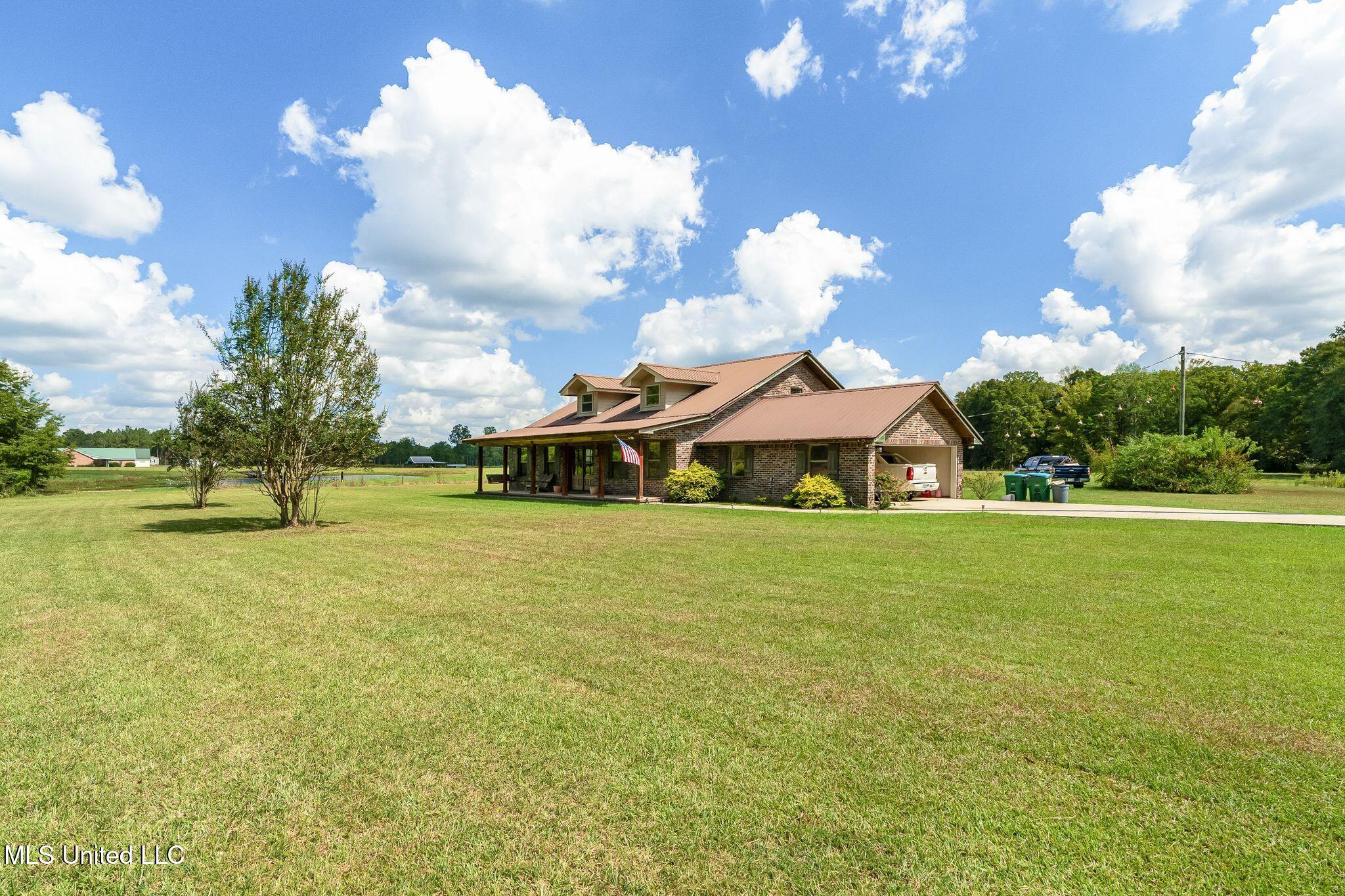 488 Rawls Springs Loop Road Property Photo 5