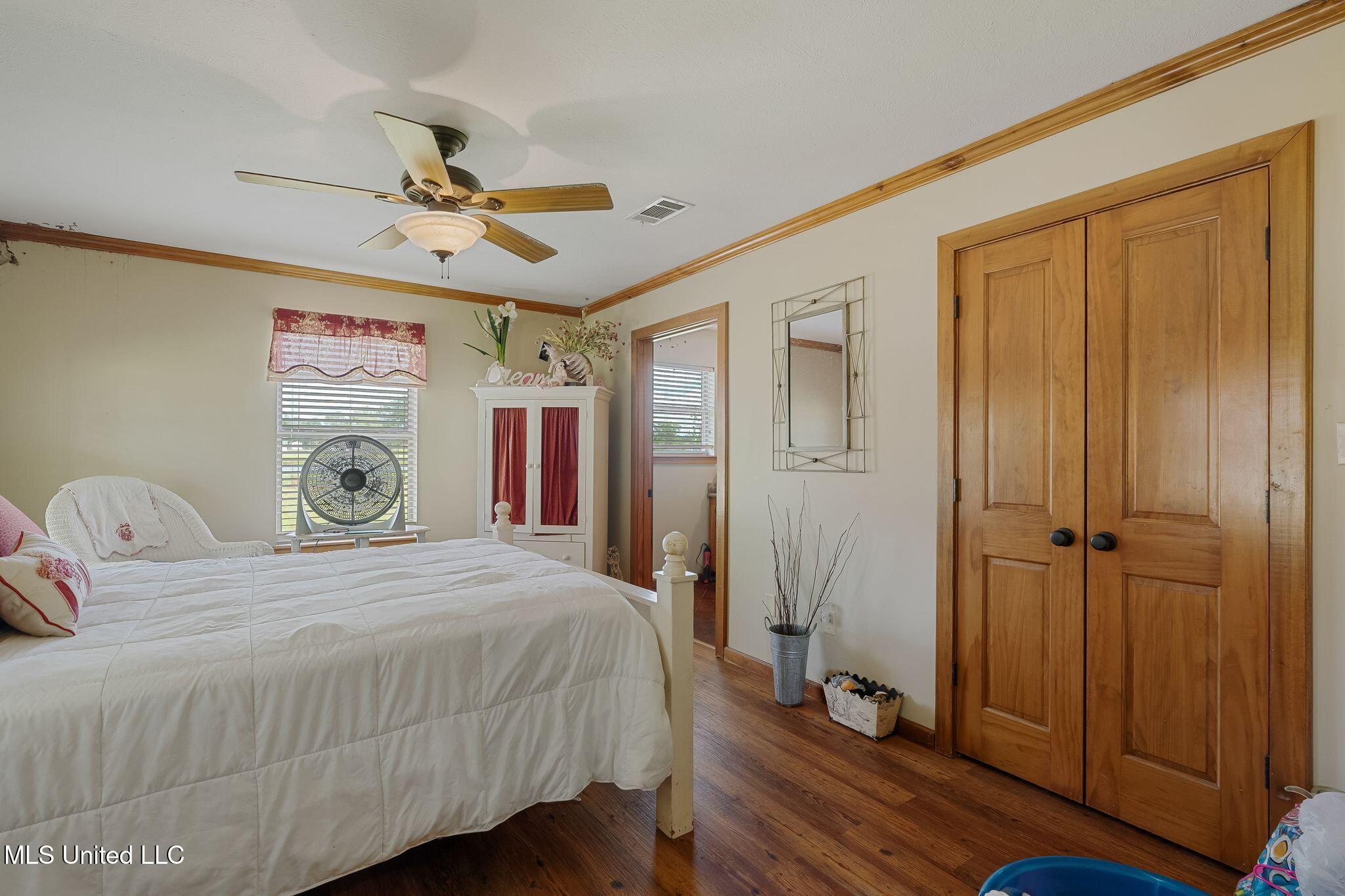 488 Rawls Springs Loop Road Property Photo 18