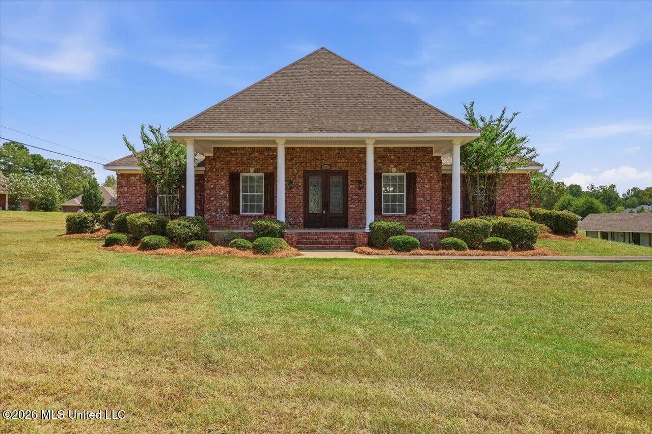 1015 Longwood Place Property Photo 6