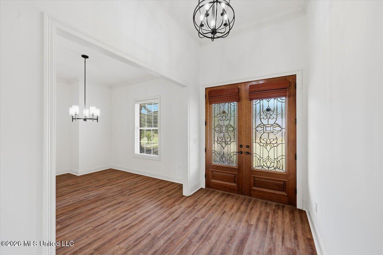 1015 Longwood Place Property Photo 10
