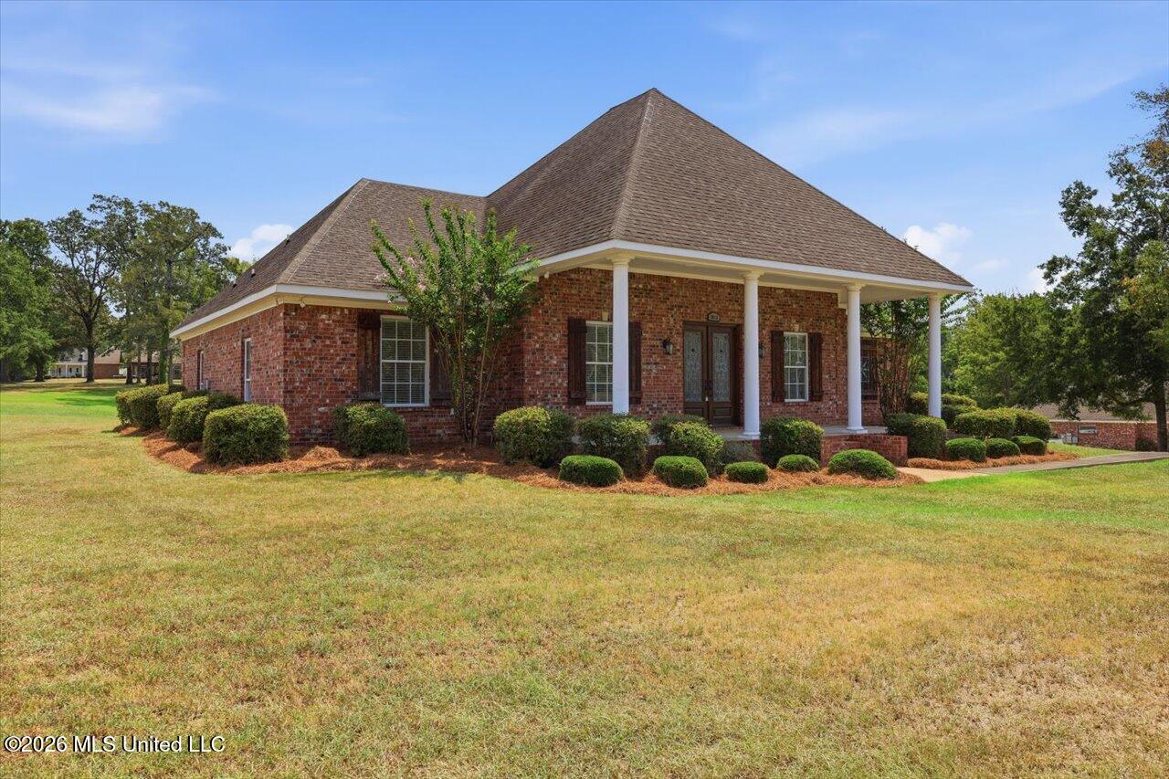 1015 Longwood Place Property Photo 14
