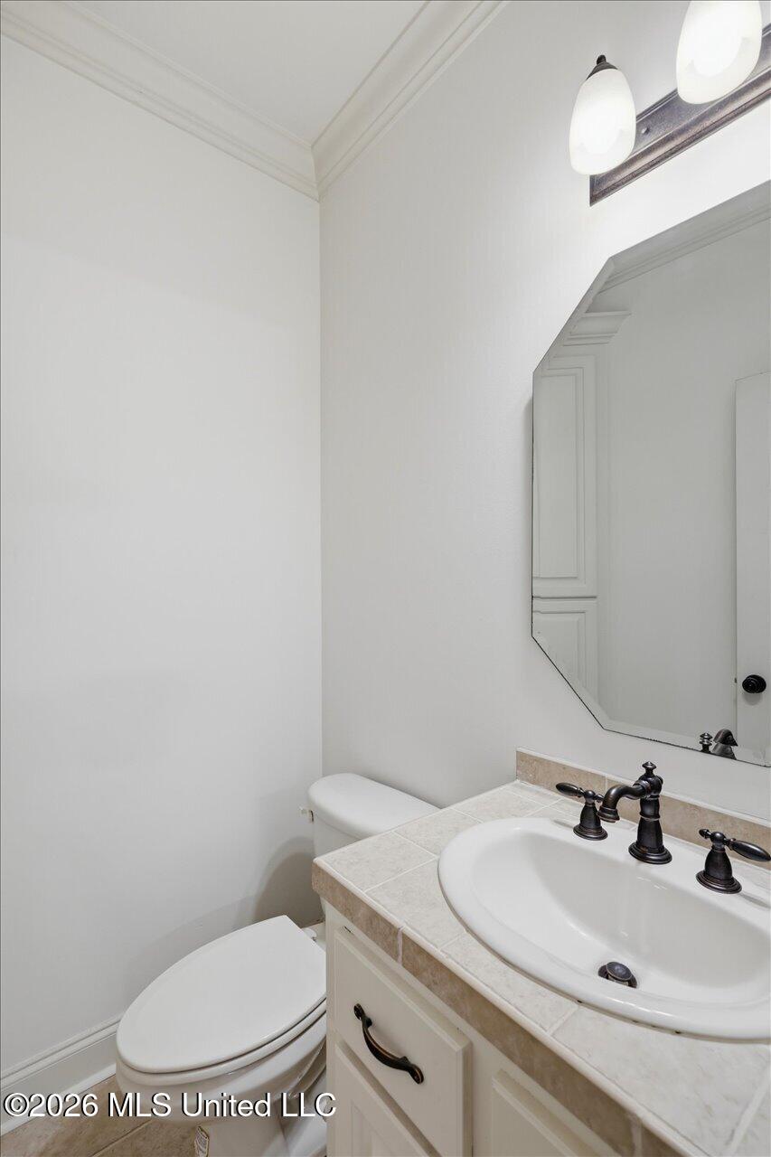 1015 Longwood Place Property Photo 23