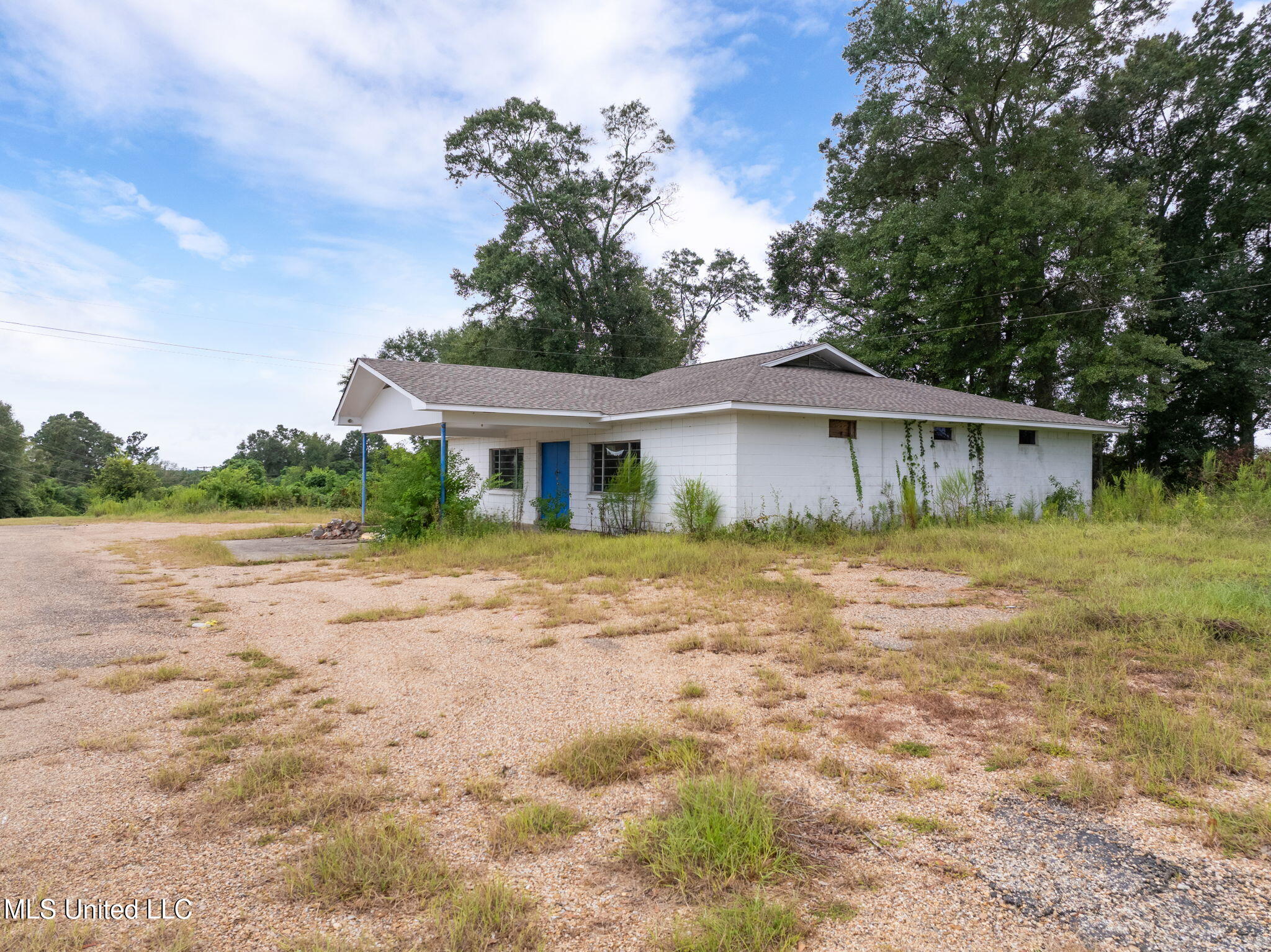 2679 Rocky Branch Road Property Photo 3