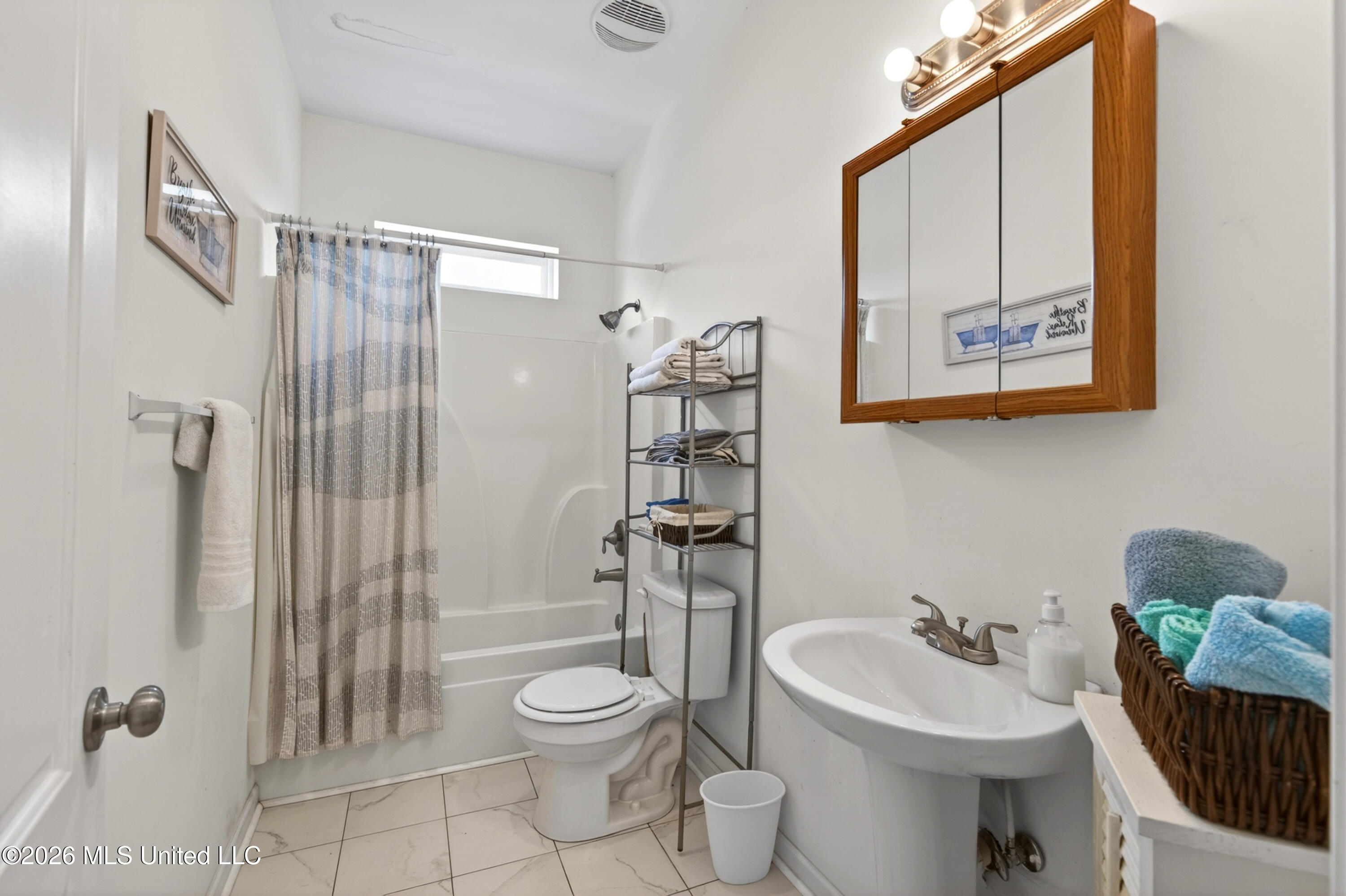 153 Markham Drive Property Photo 23