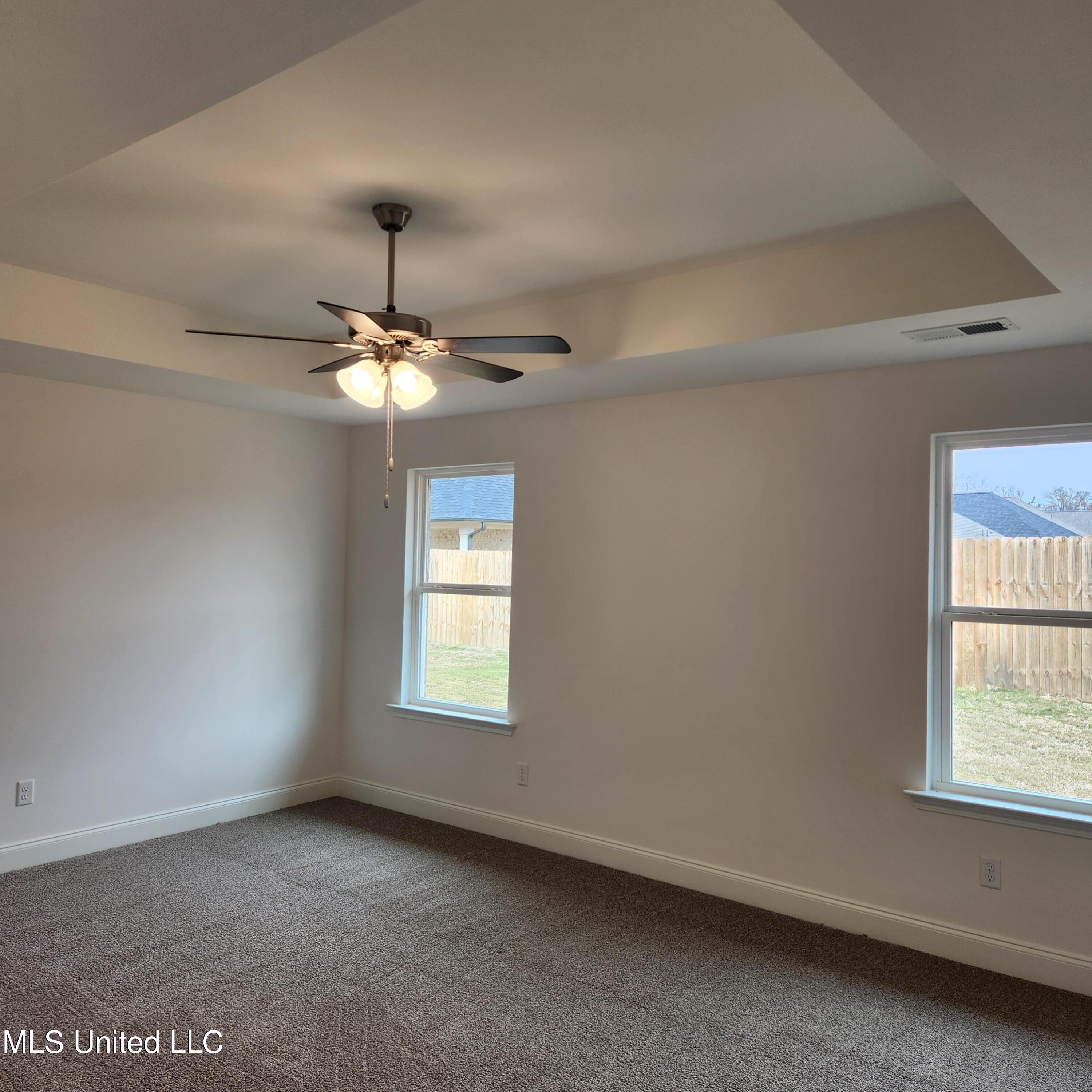 7736 Ferndale Drive Property Photo 4