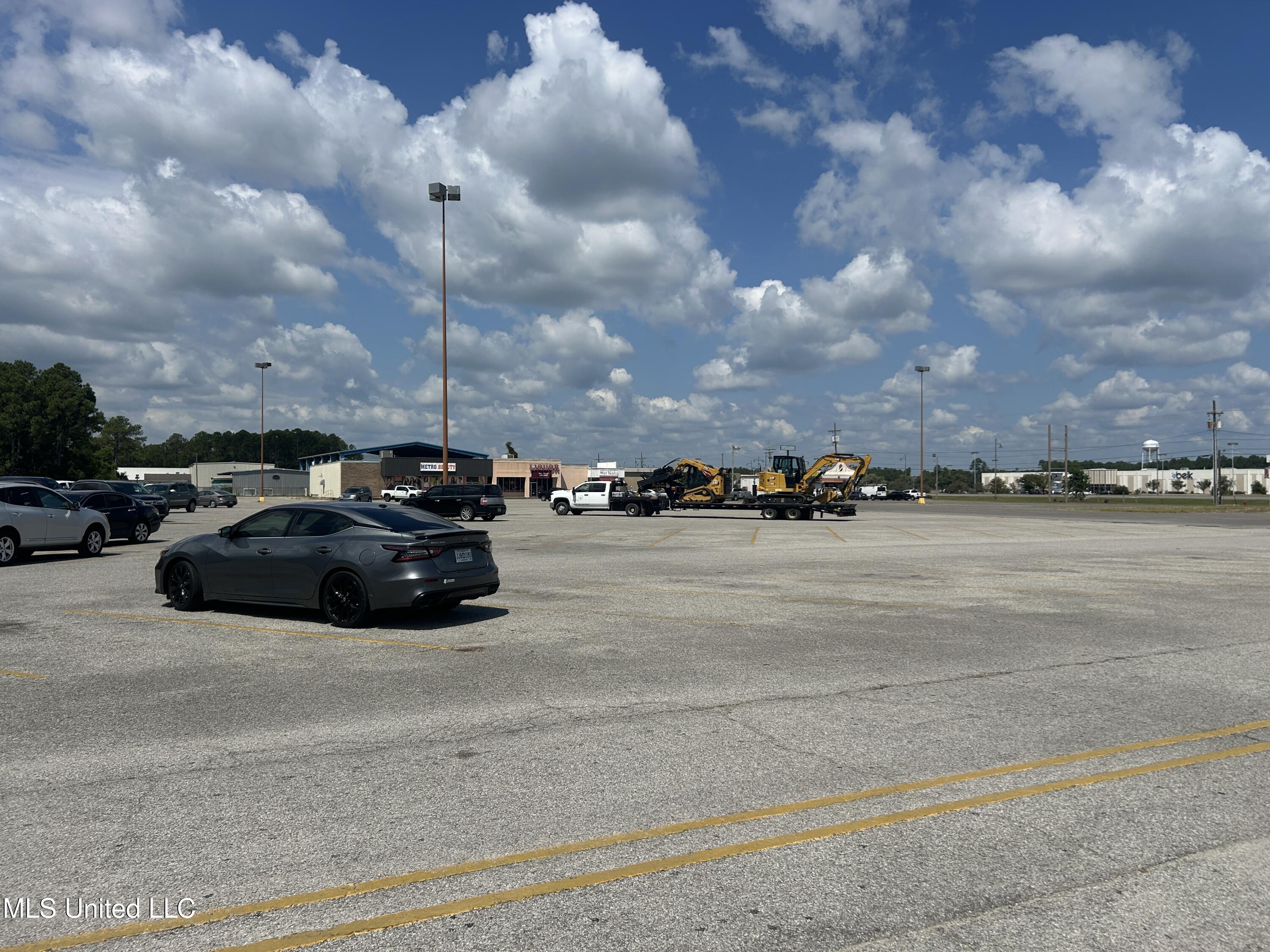 2525 Highway 90 Property Photo 6