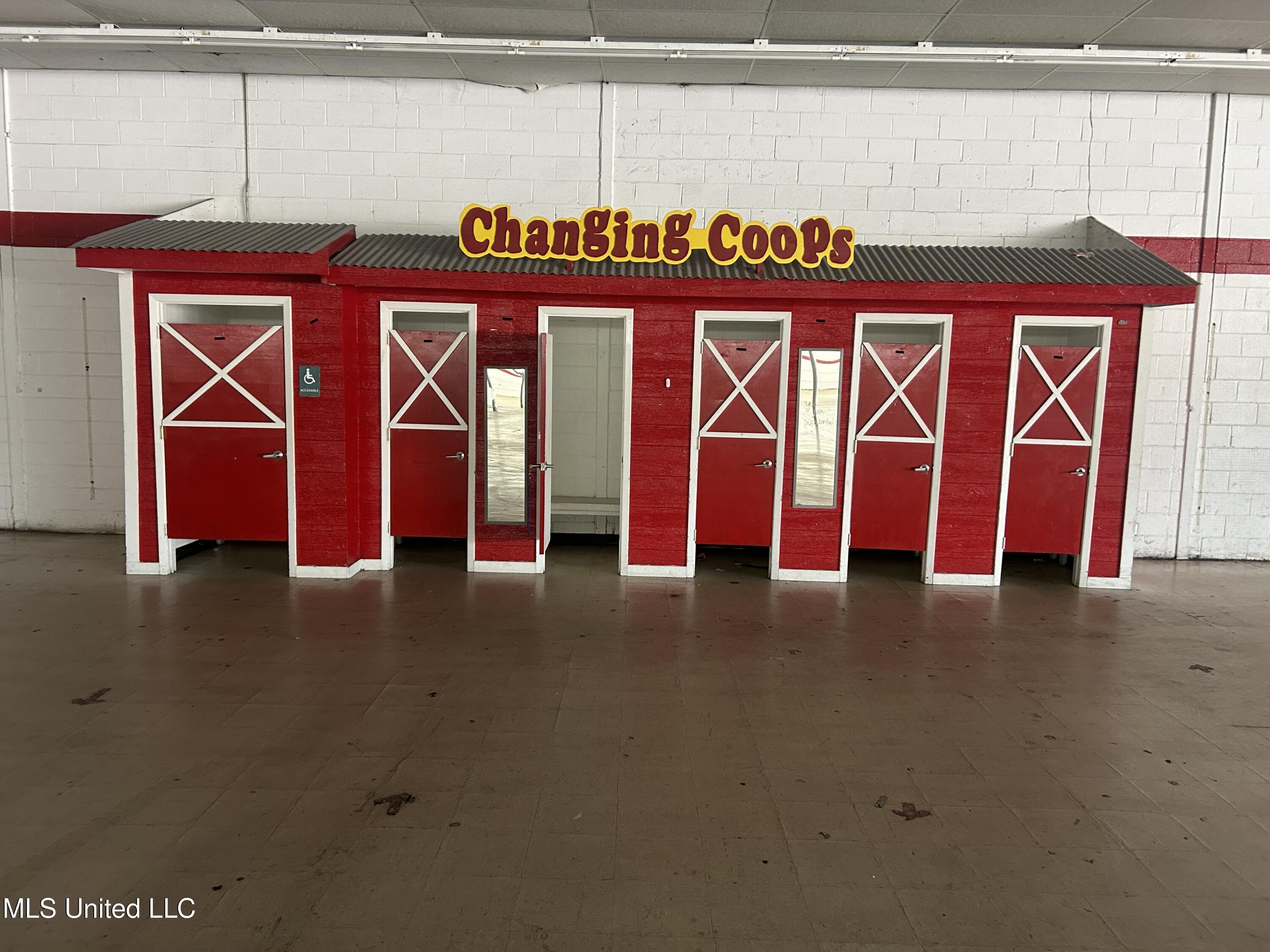 2525 Highway 90 Property Photo 29