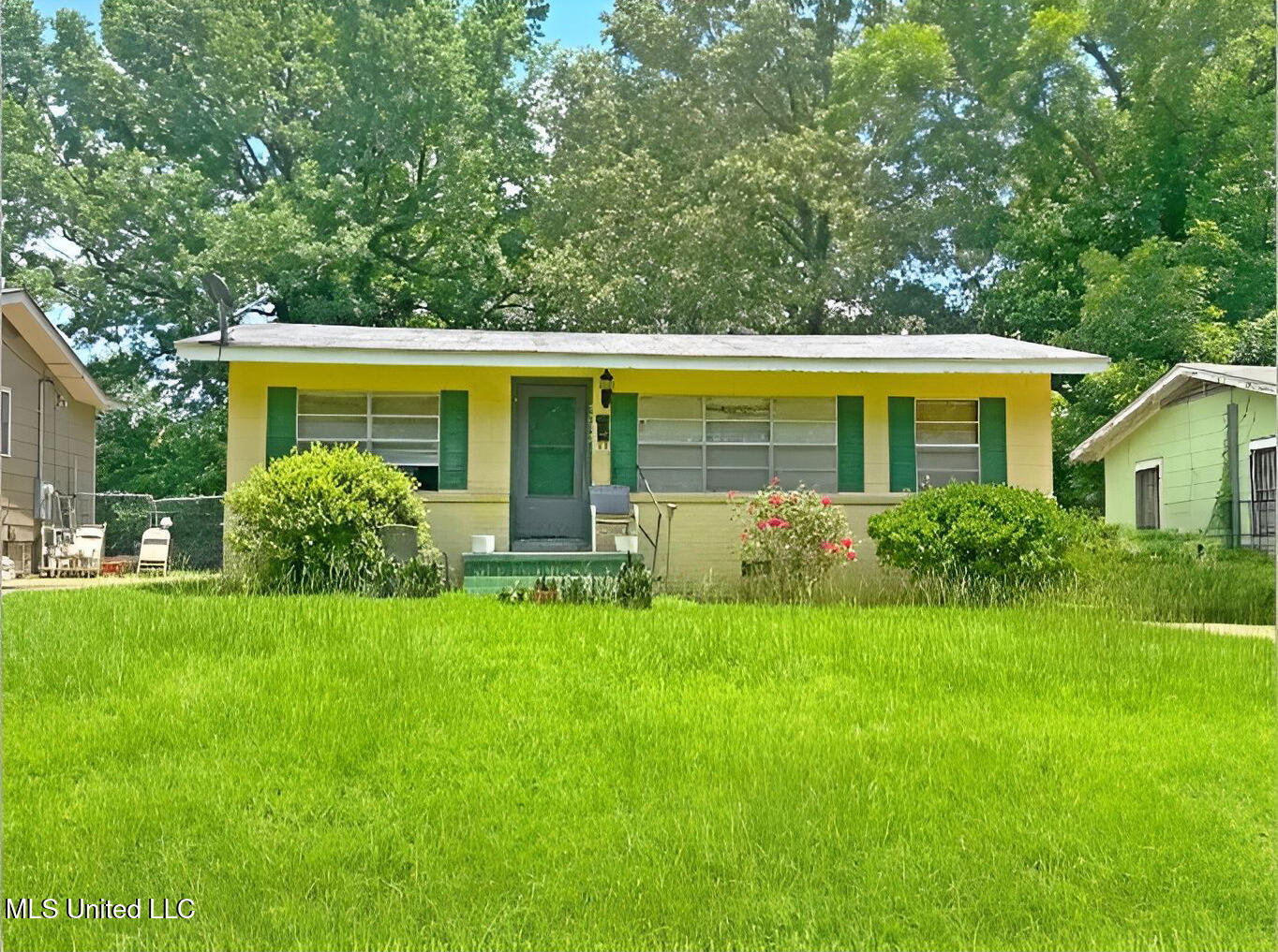 3712 Sunset Drive Property Photo 1