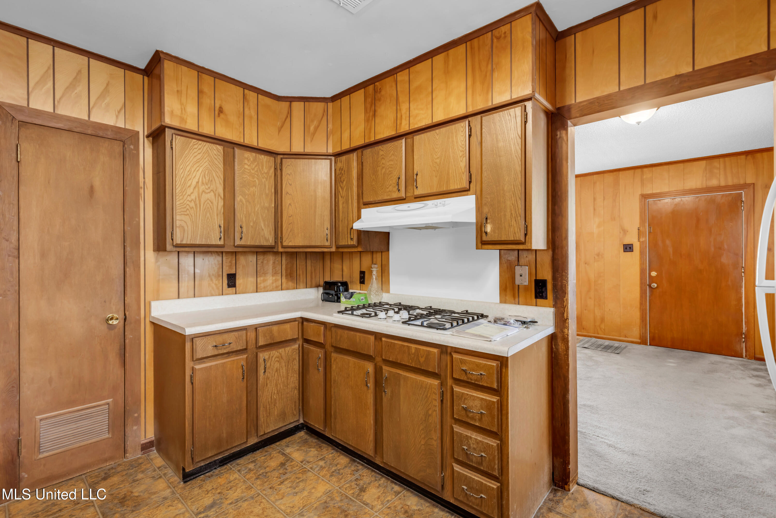 1775 Currie Street Property Photo 10