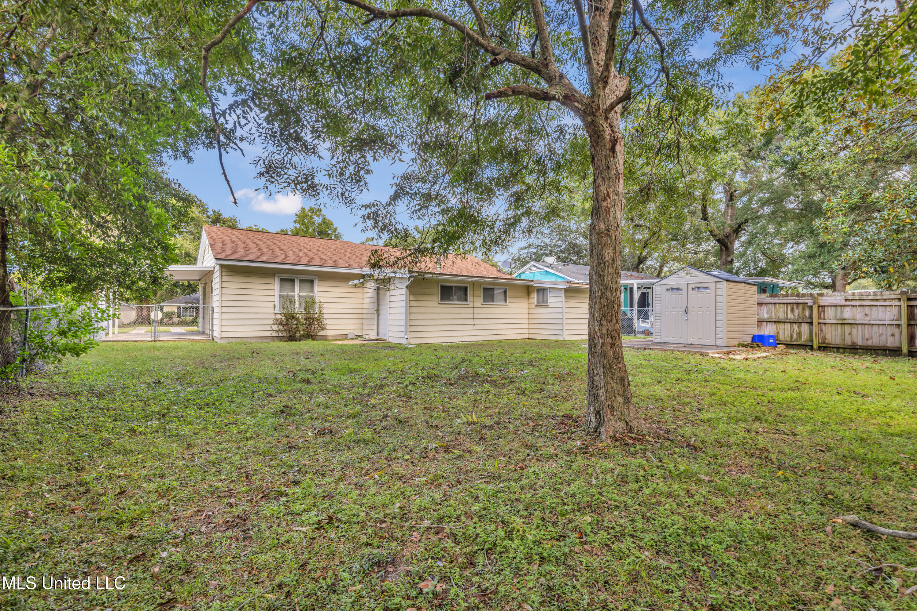 1775 Currie Street Property Photo 22