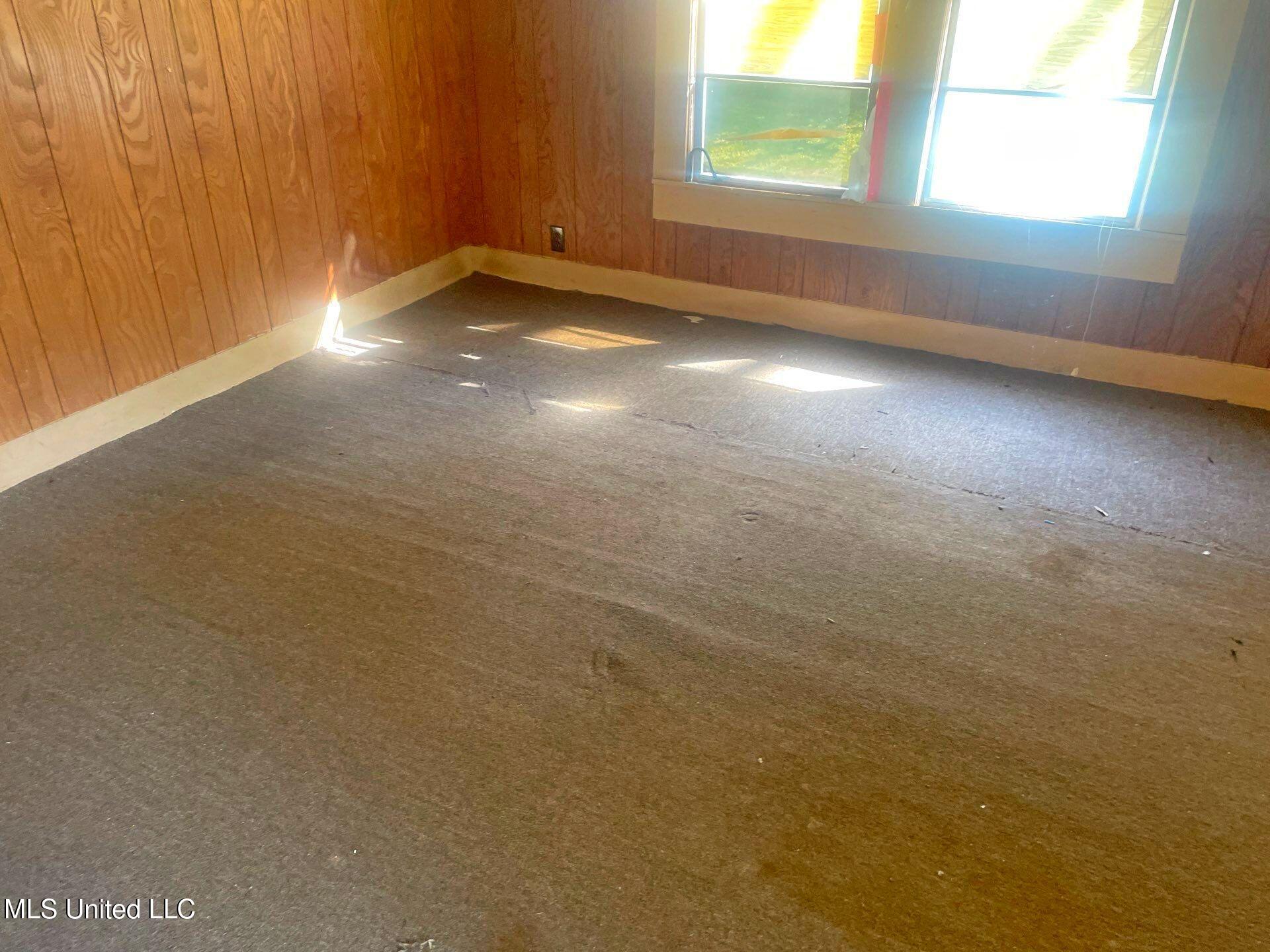 9234 Null Road Property Photo 5