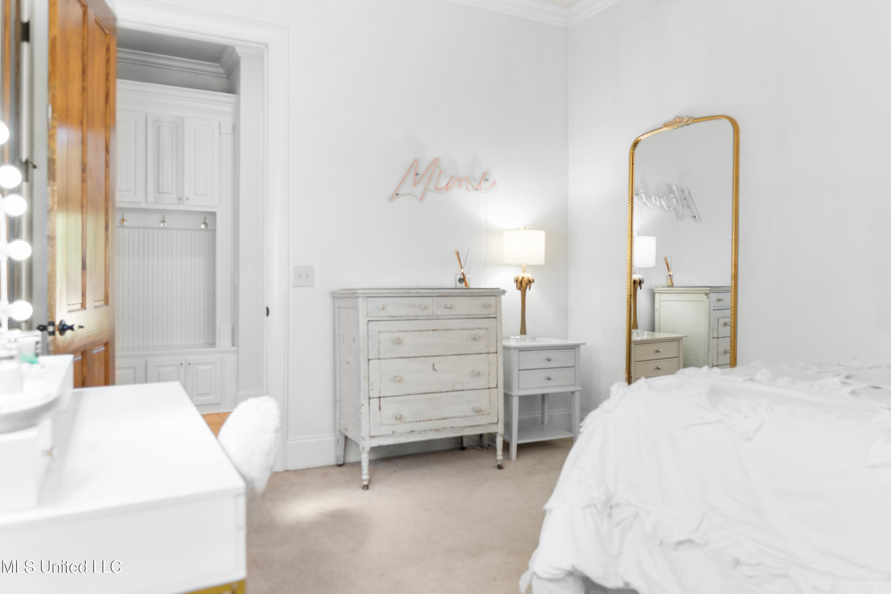 116 Lake Village Drive Property Photo 18