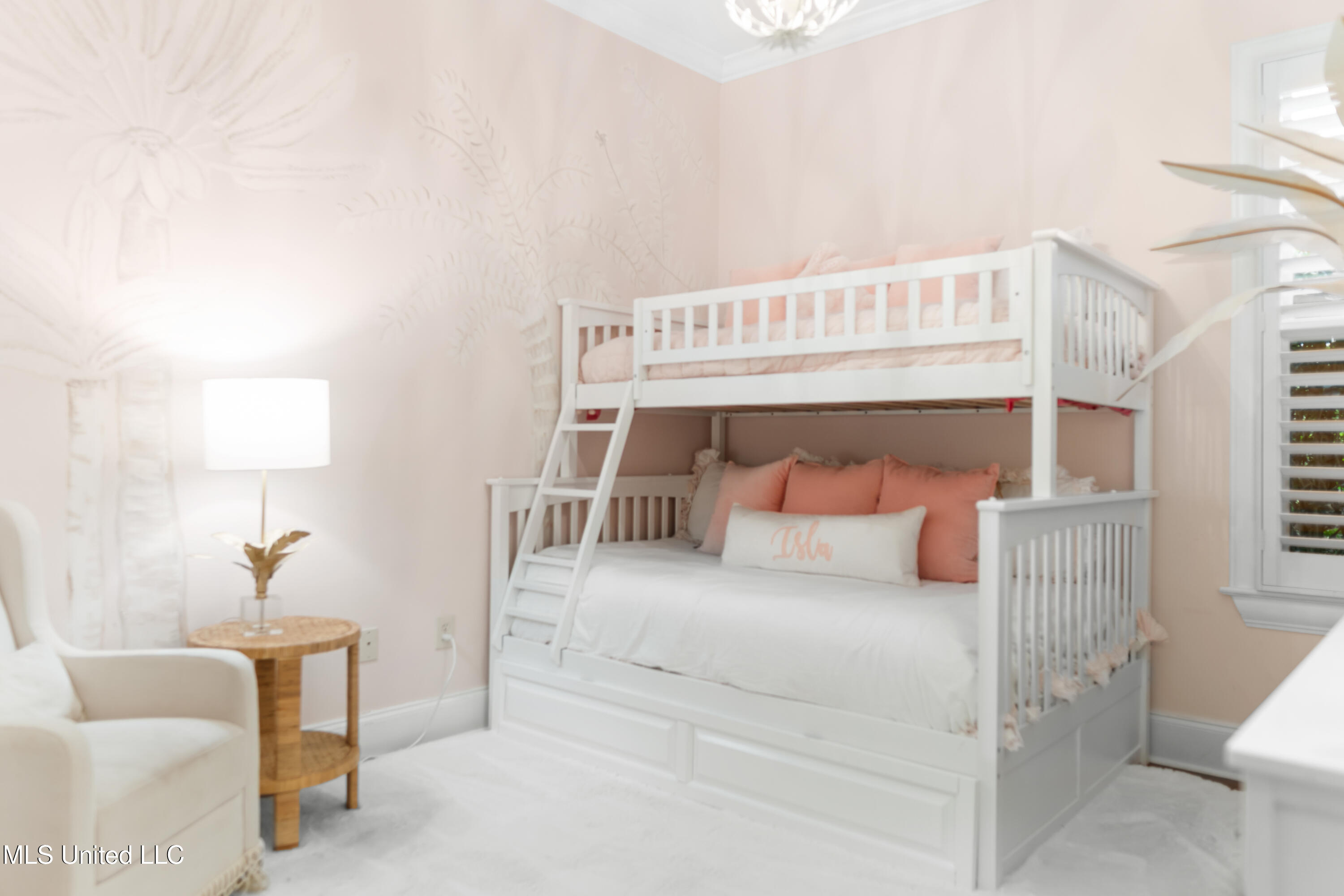 116 Lake Village Drive Property Photo 23