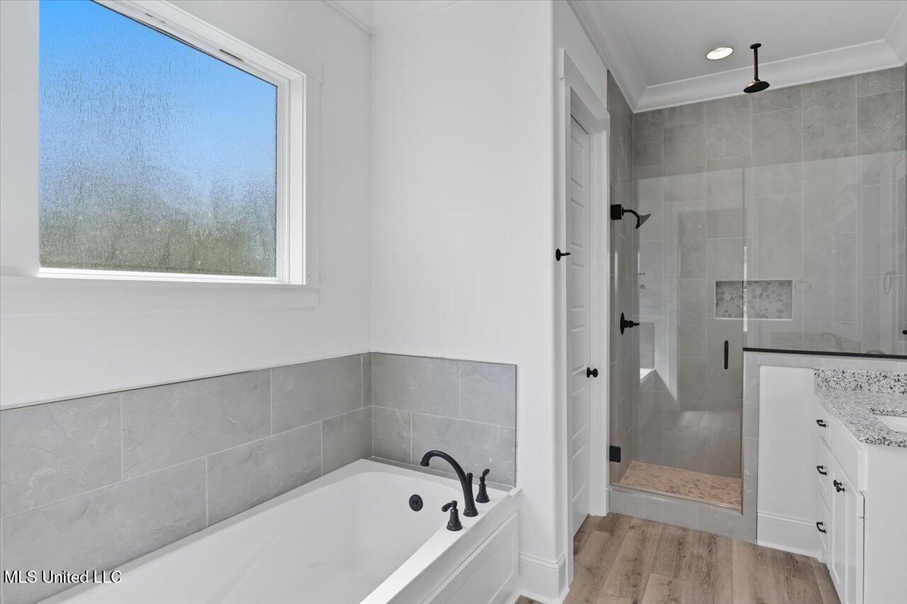 100 Grayson Way Property Photo 23