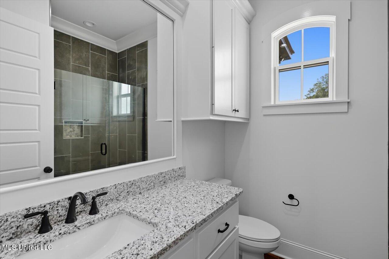 100 Grayson Way Property Photo 29